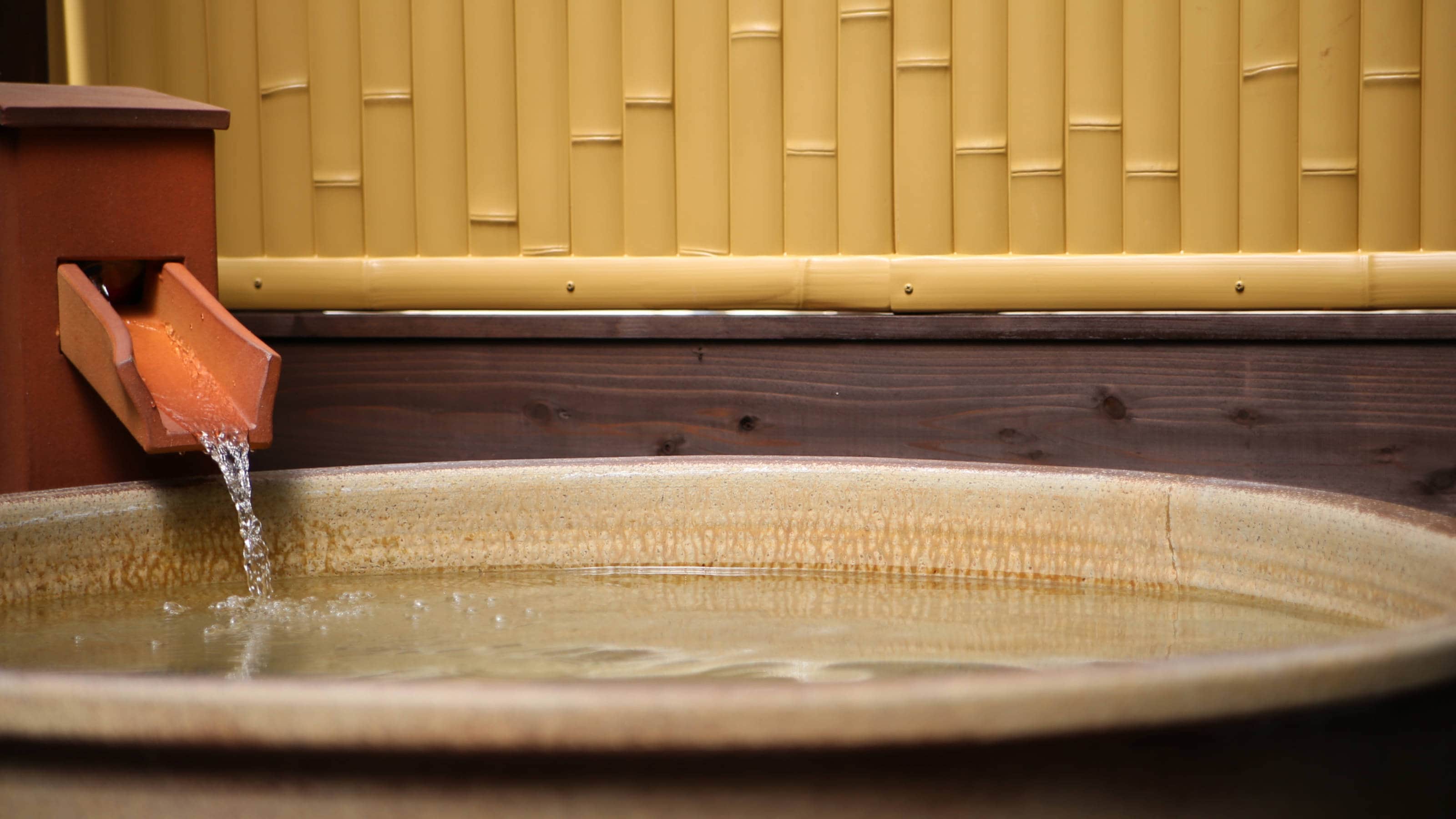 ◆Open-air bath in guest room: Ceramic (example)