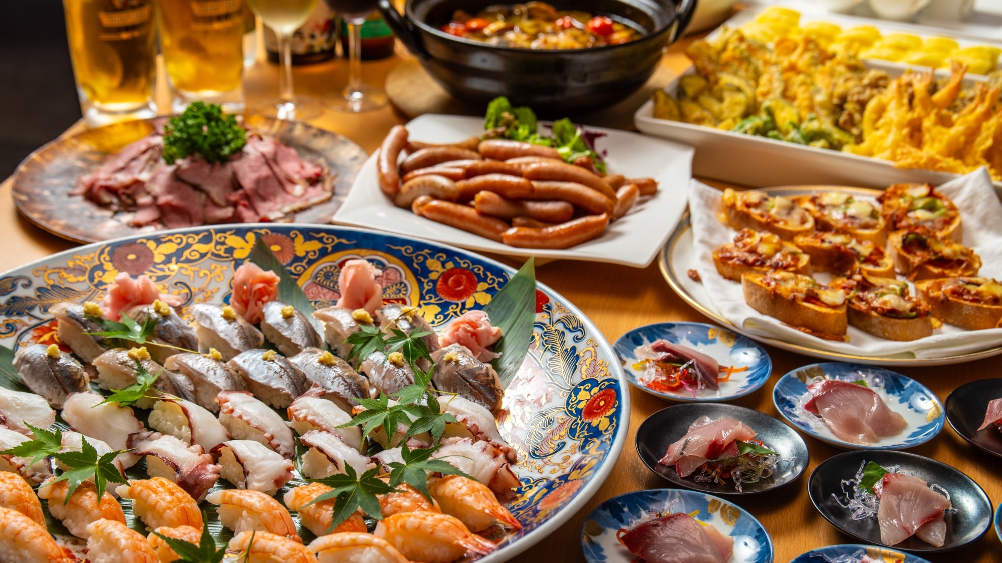 [Friday, Saturday, and Sunday only] Dinner buffet with over 30 types of Japanese, Western, and Chinese cuisine