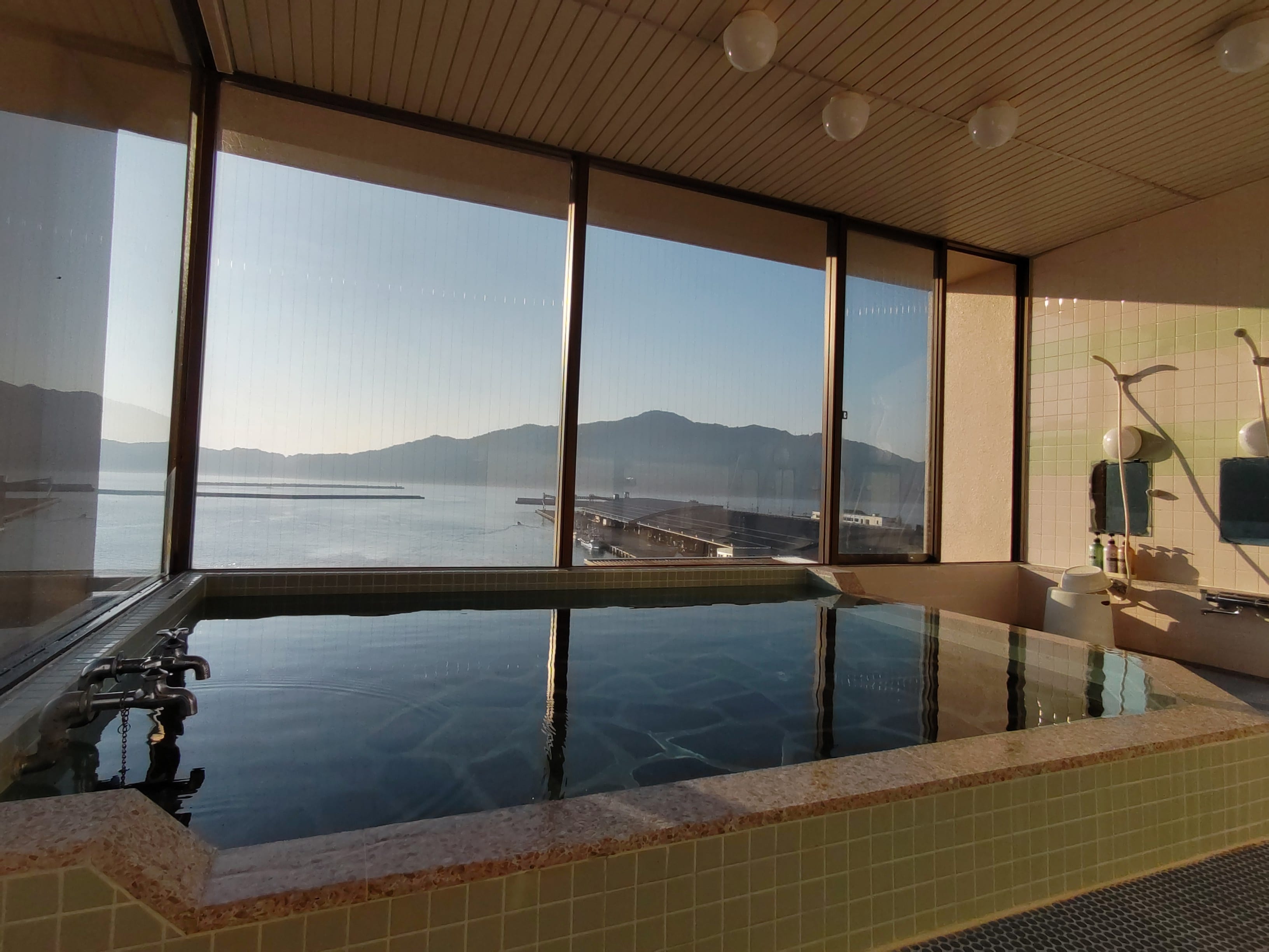 [Bath♪] Large bath 1