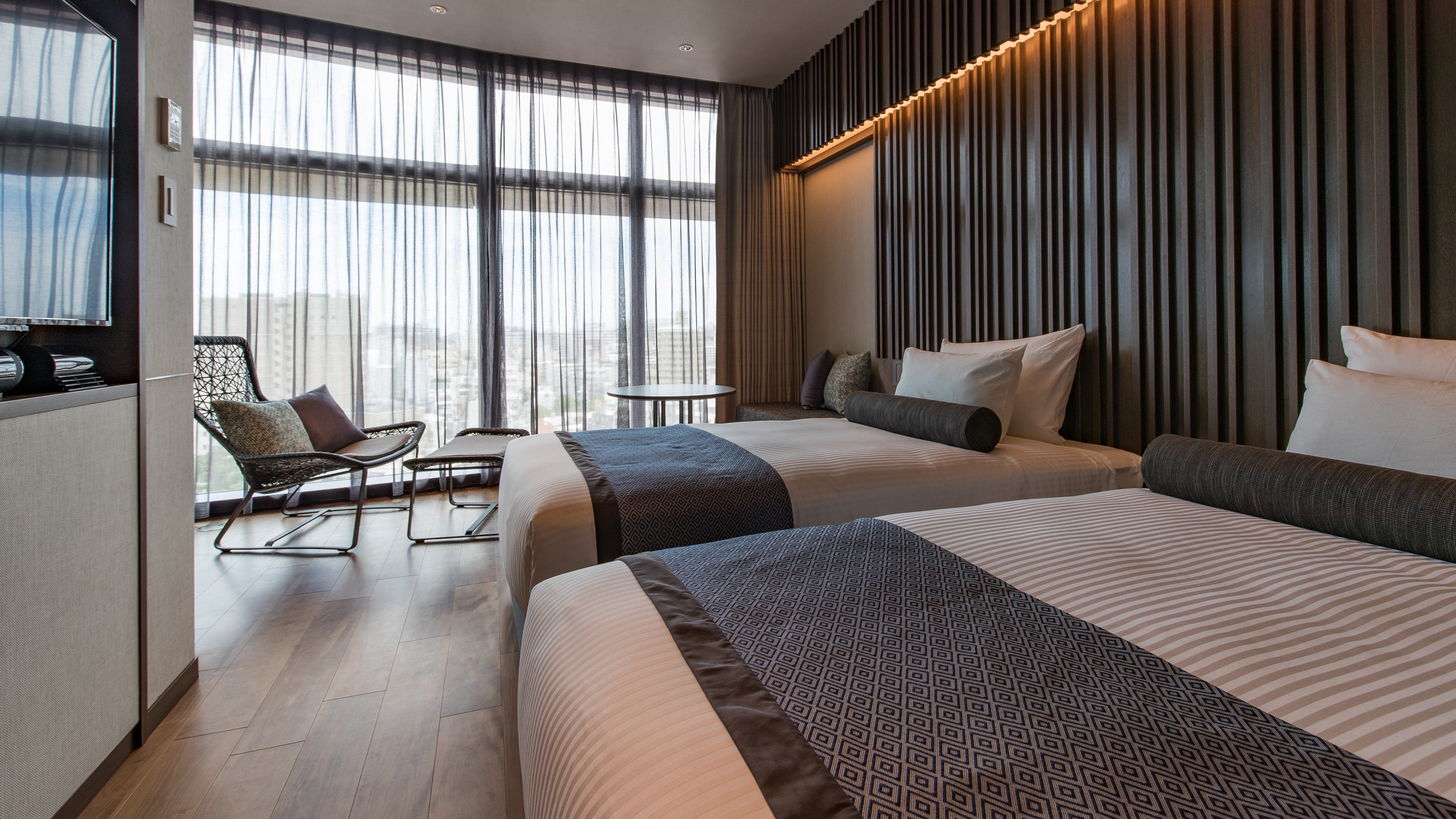 Premium Twin ｜ 34㎡ ｜ 2 120cm wide beds ｜ Separate bath and toilet with washroom