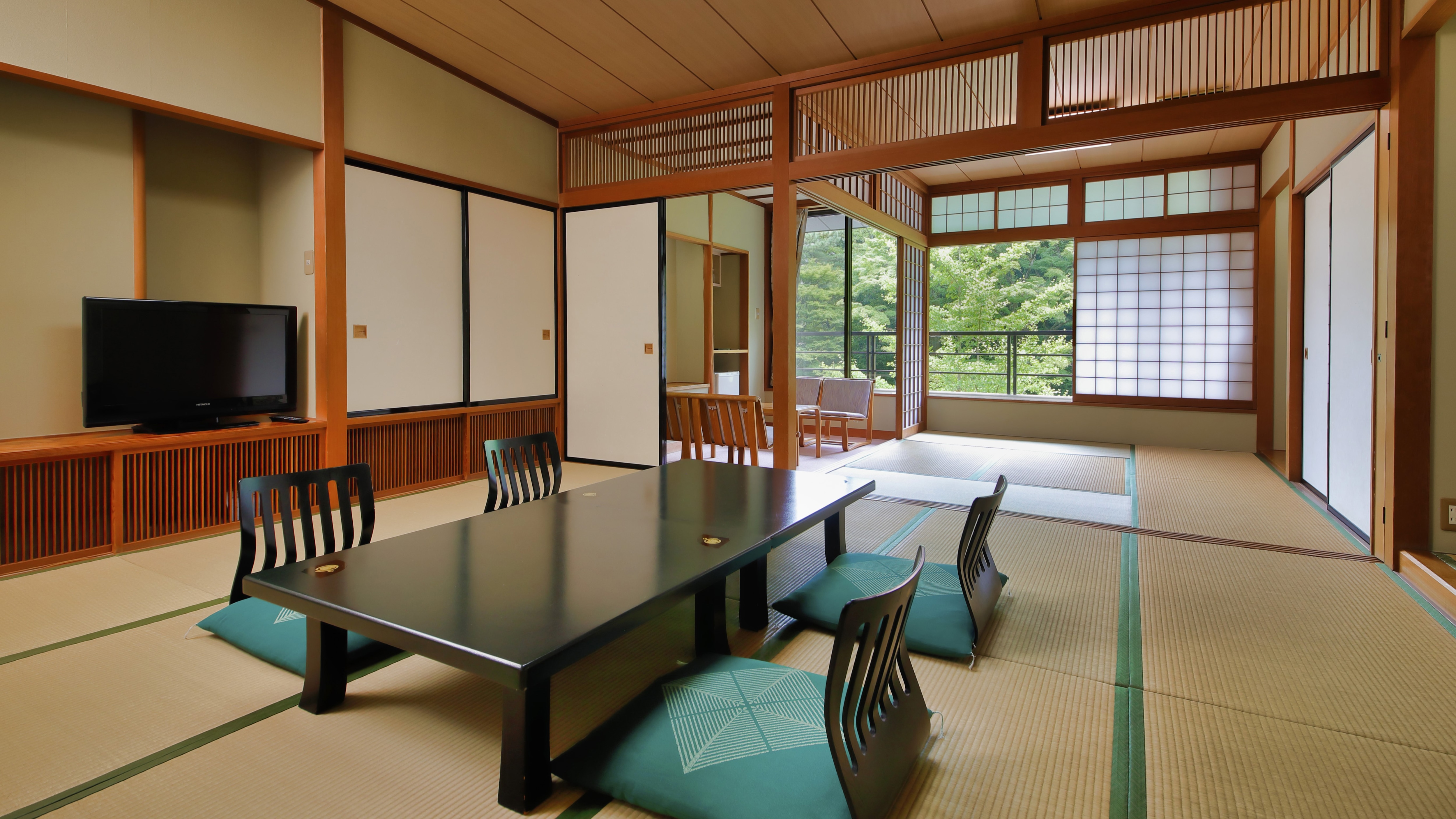 [Standard guest room] 12.5 tatami mats + 6 tatami mats
