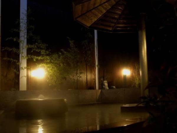 The large public bath is fantastic at night