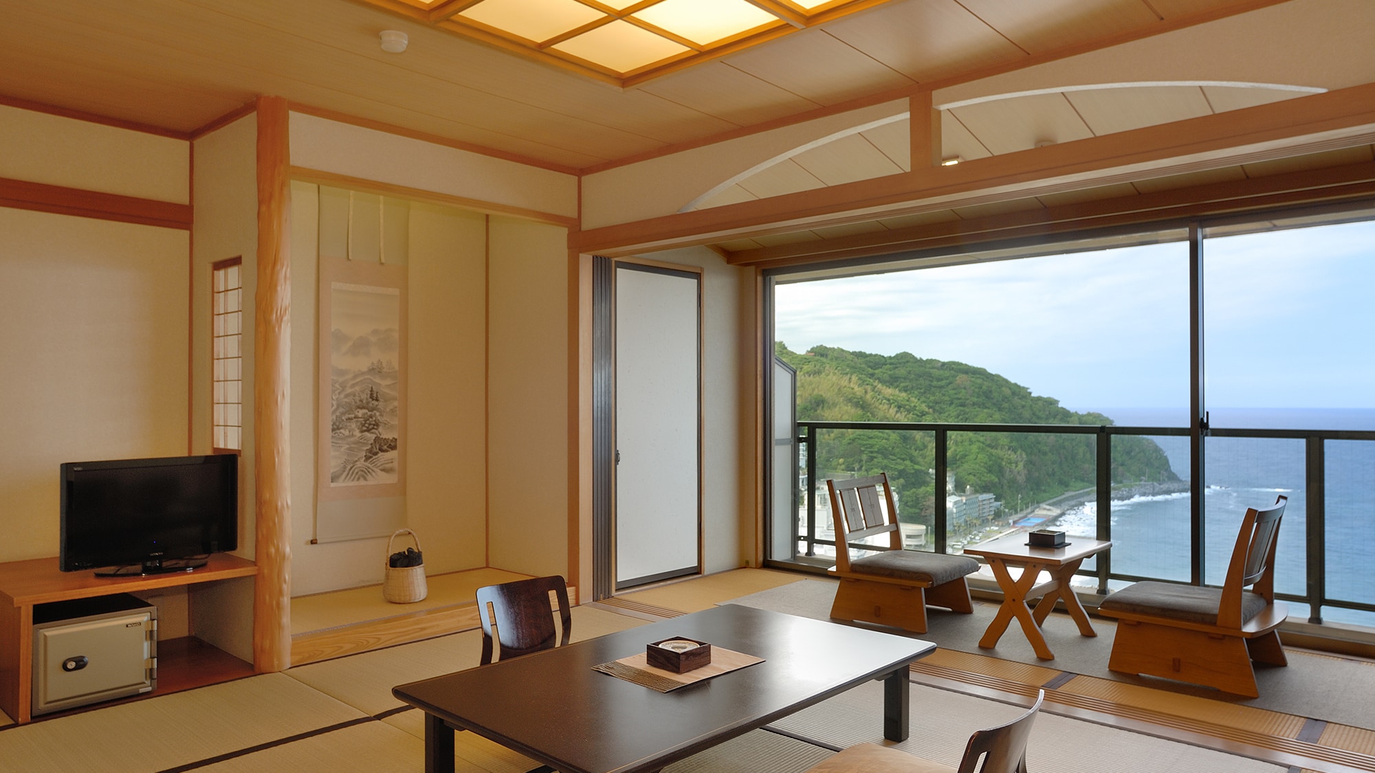 海邊【高層】日式房間11榻榻米~+寬邊-46平方米