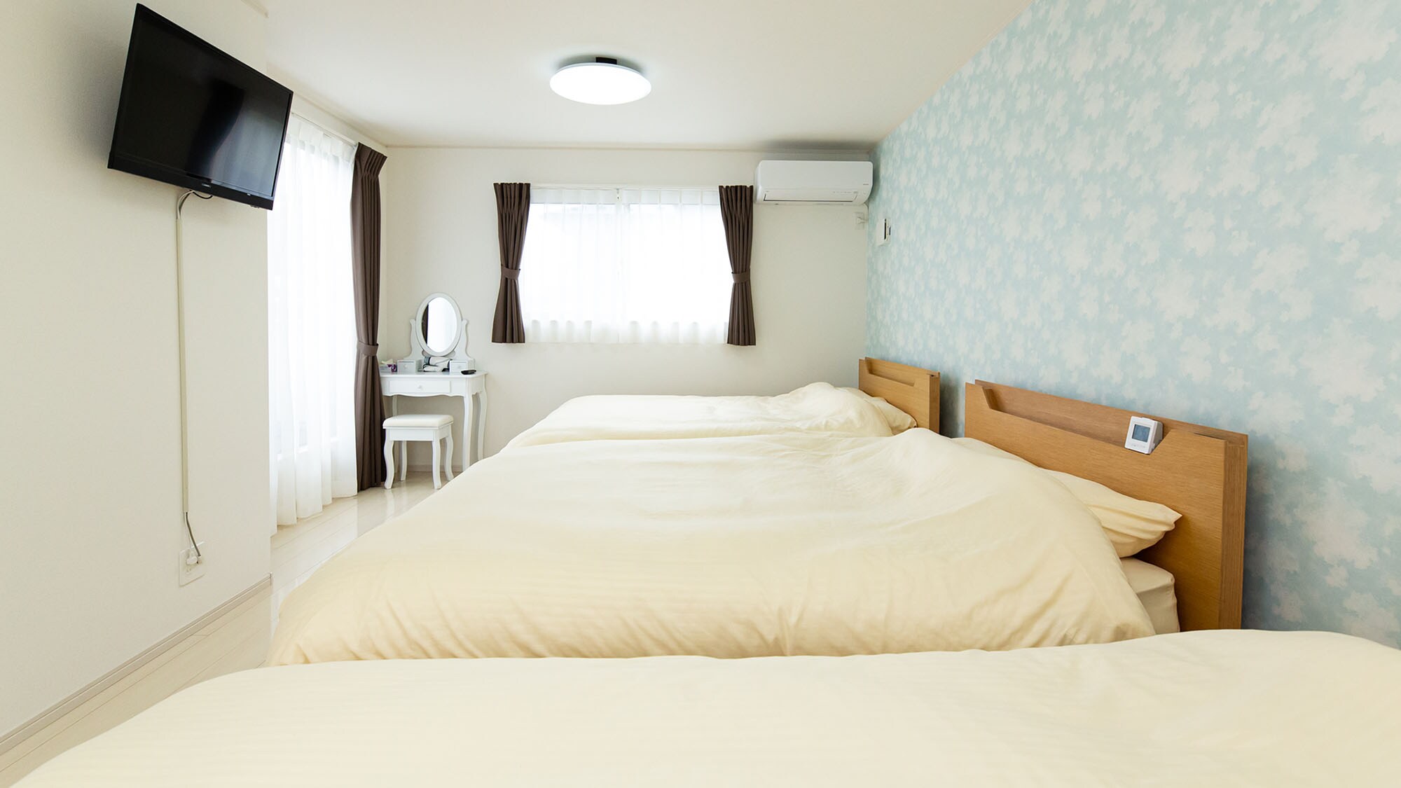 Building B - Bedroom