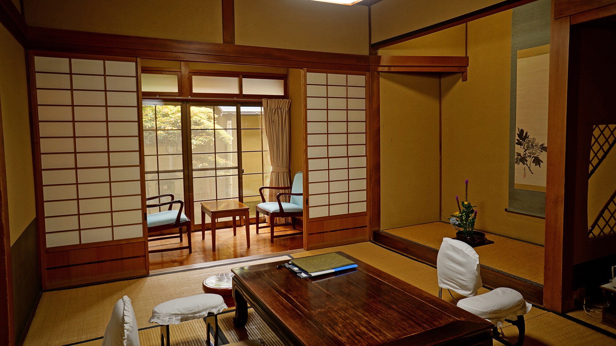 [Hagoromo Room]