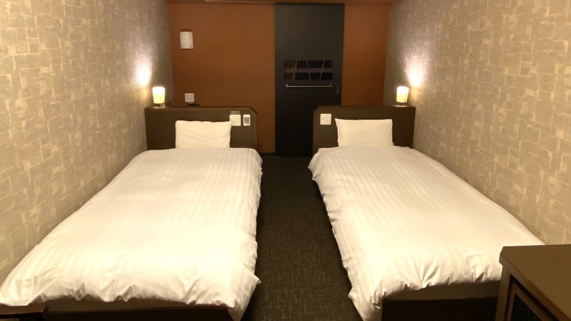 ◆Twin room◆20.1~21.7㎡　Bed size　100cm×200cm×2 Simmons beds