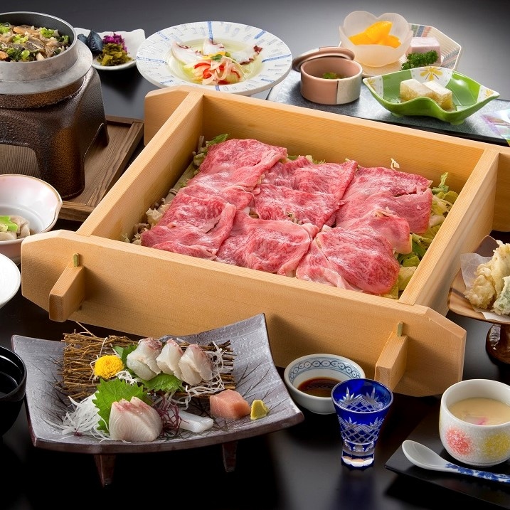 佐賀牛肉懷石料理（牛肉蒸籠）