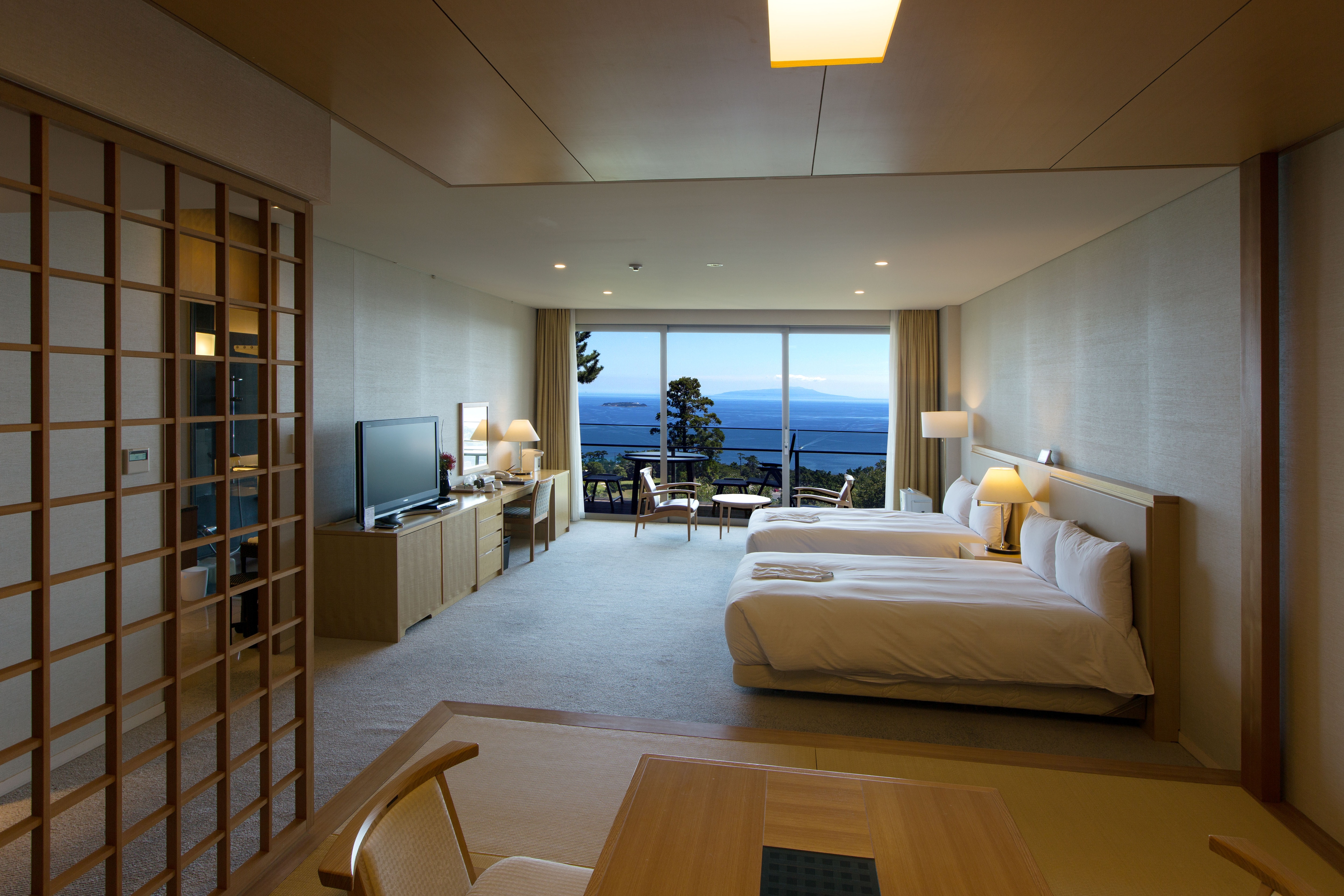 Japanese-Western style room