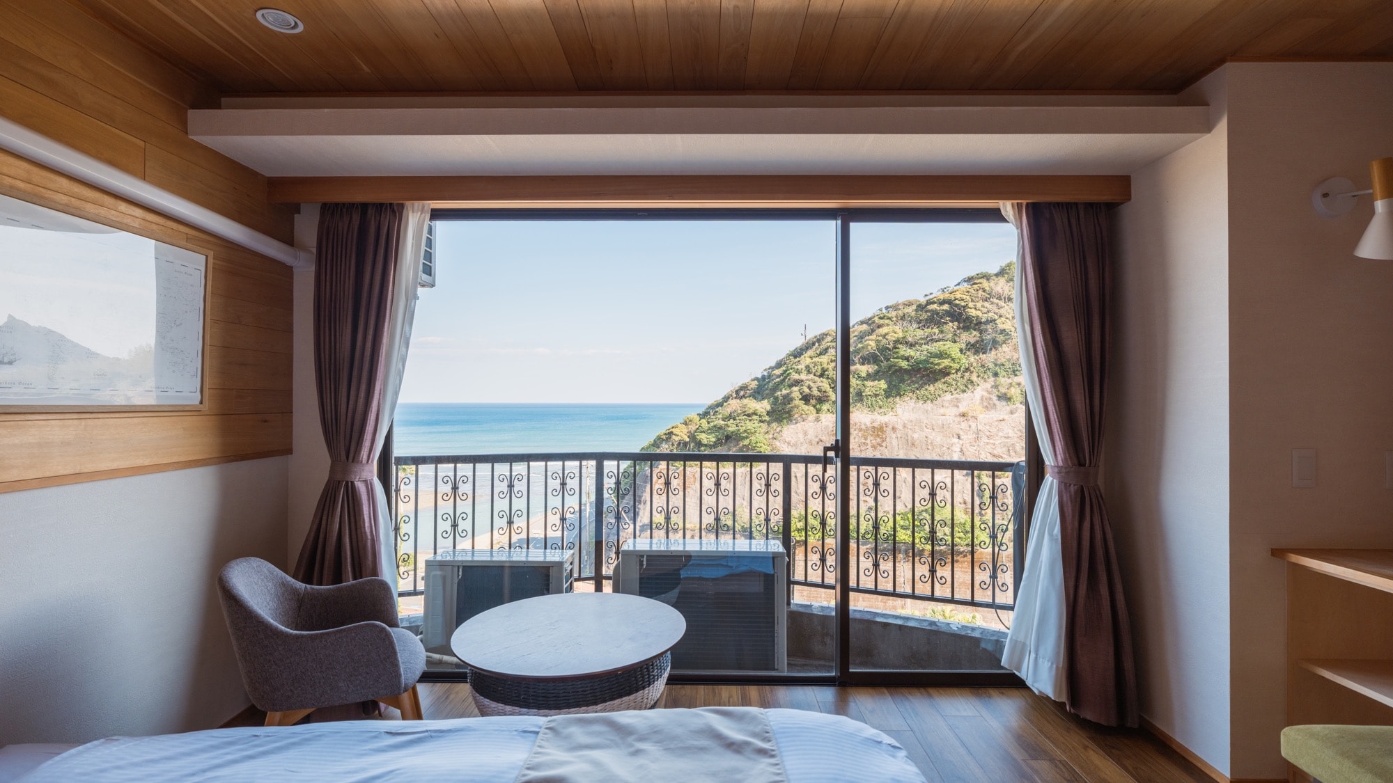 经过翻新的双床房。更加舒适的住宿。