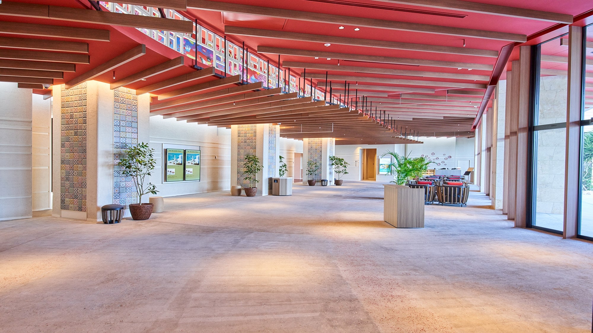 1st floor lobby