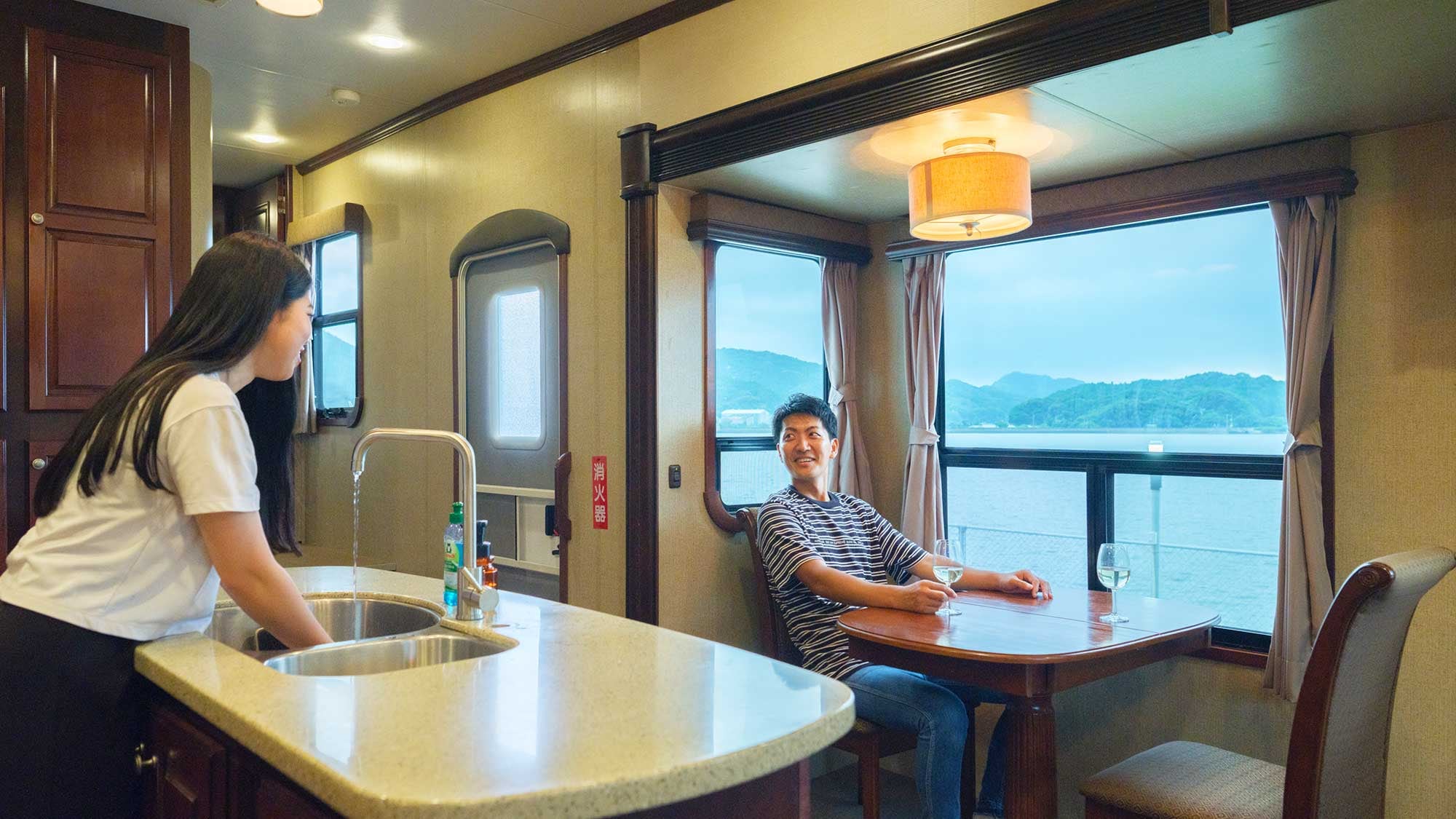 [Trailer house] You can enjoy the ocean view from inside the trailer house by the sea.