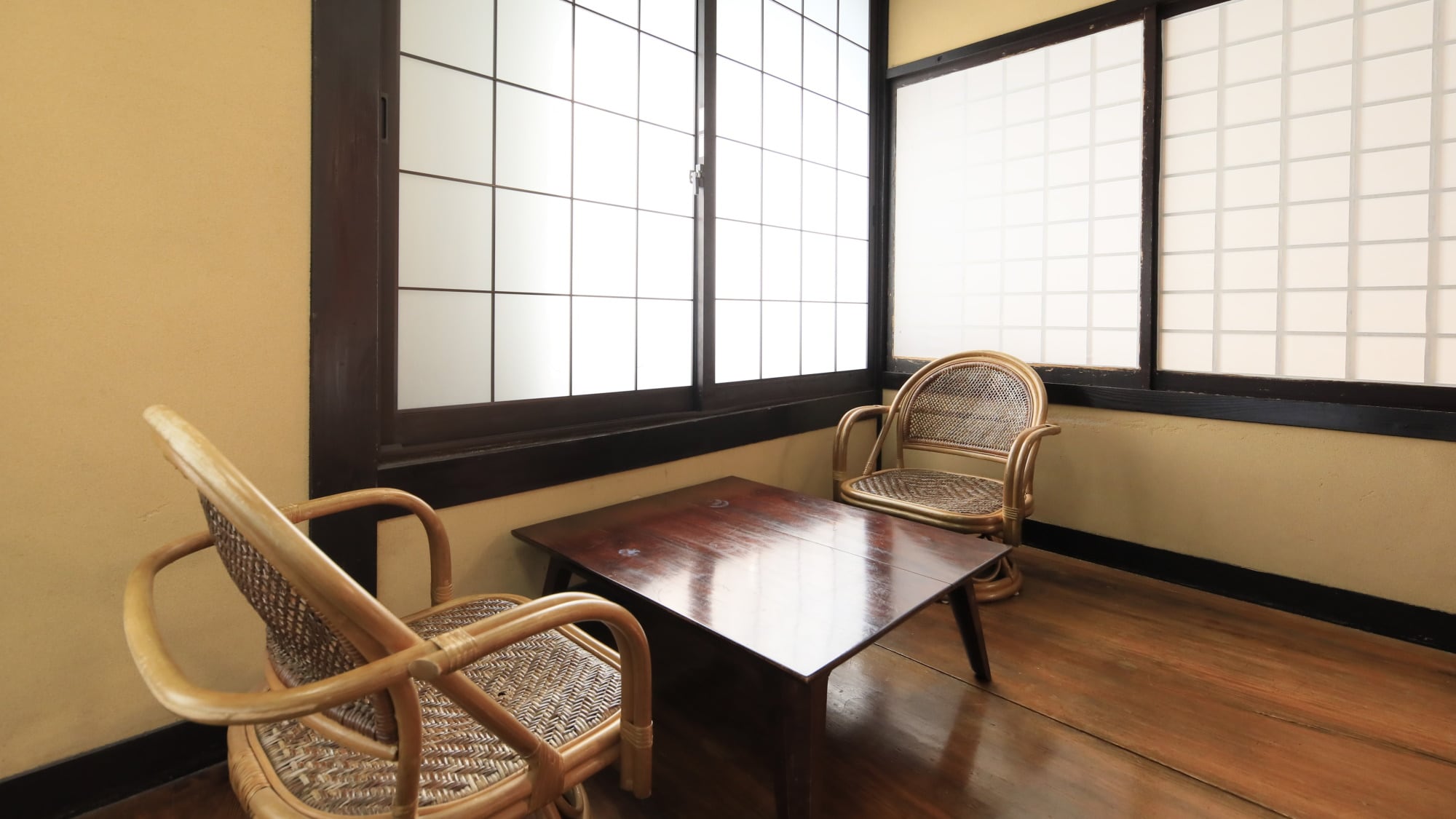 Standard Japanese-style room *Example