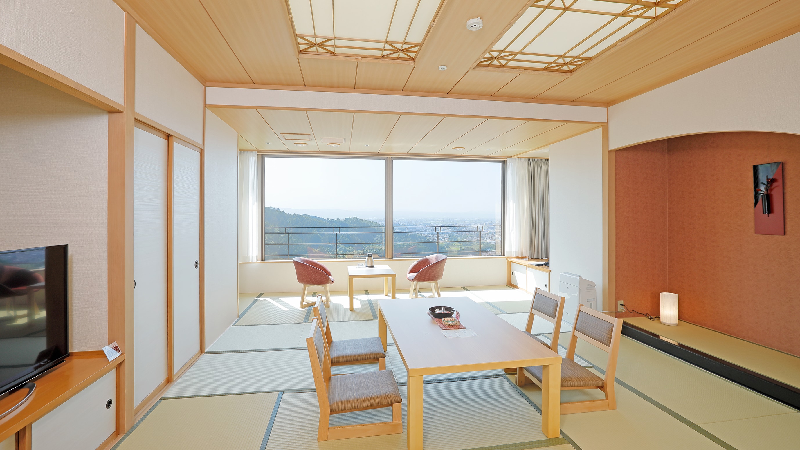 Japanese-style room in the tower building (7th to 17th floors)