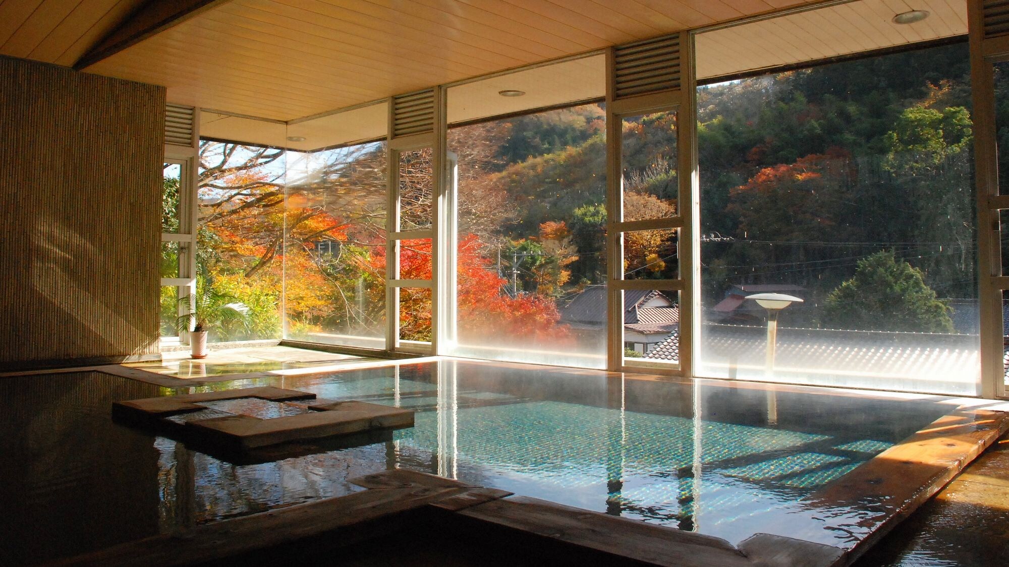 Bath: Large public bath "Omansan Bath"