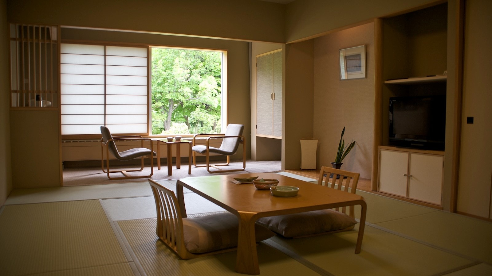 [Phòng kiểu Nhật 12 tatami được khuyến khích cho các nhóm]