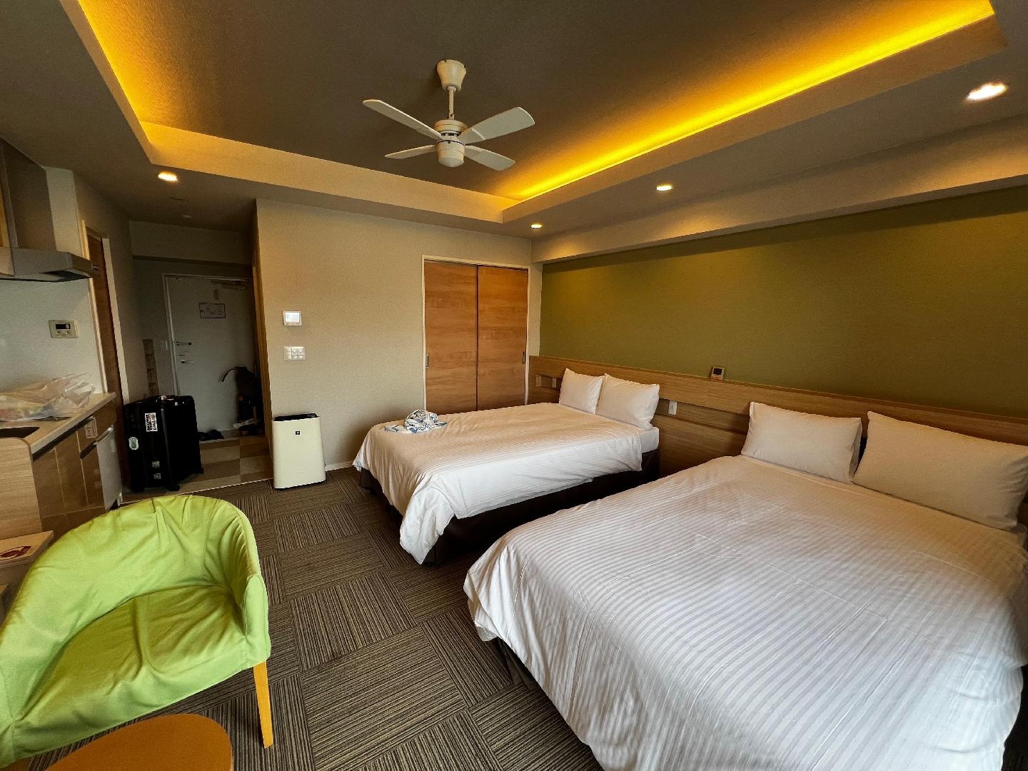 B826B908-8246-4DEF-ACEA-9B2285C9E9F4.jpeg