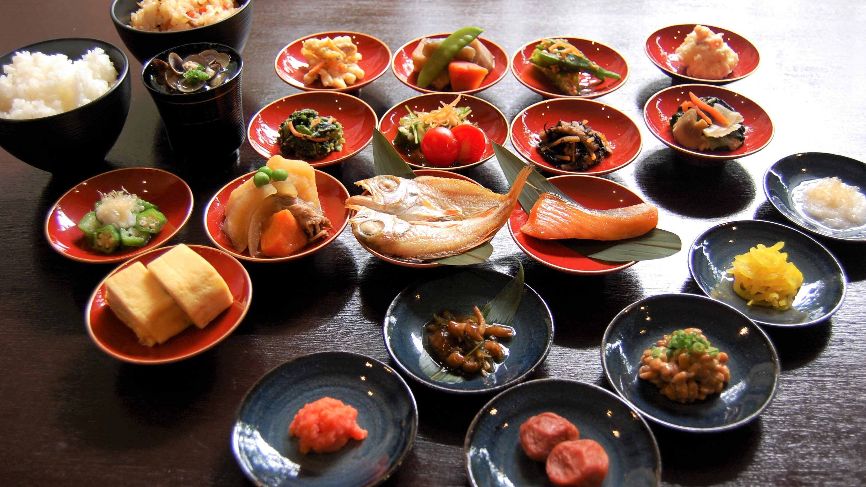 Breakfast buffet Image of rice accompaniments and side dishes