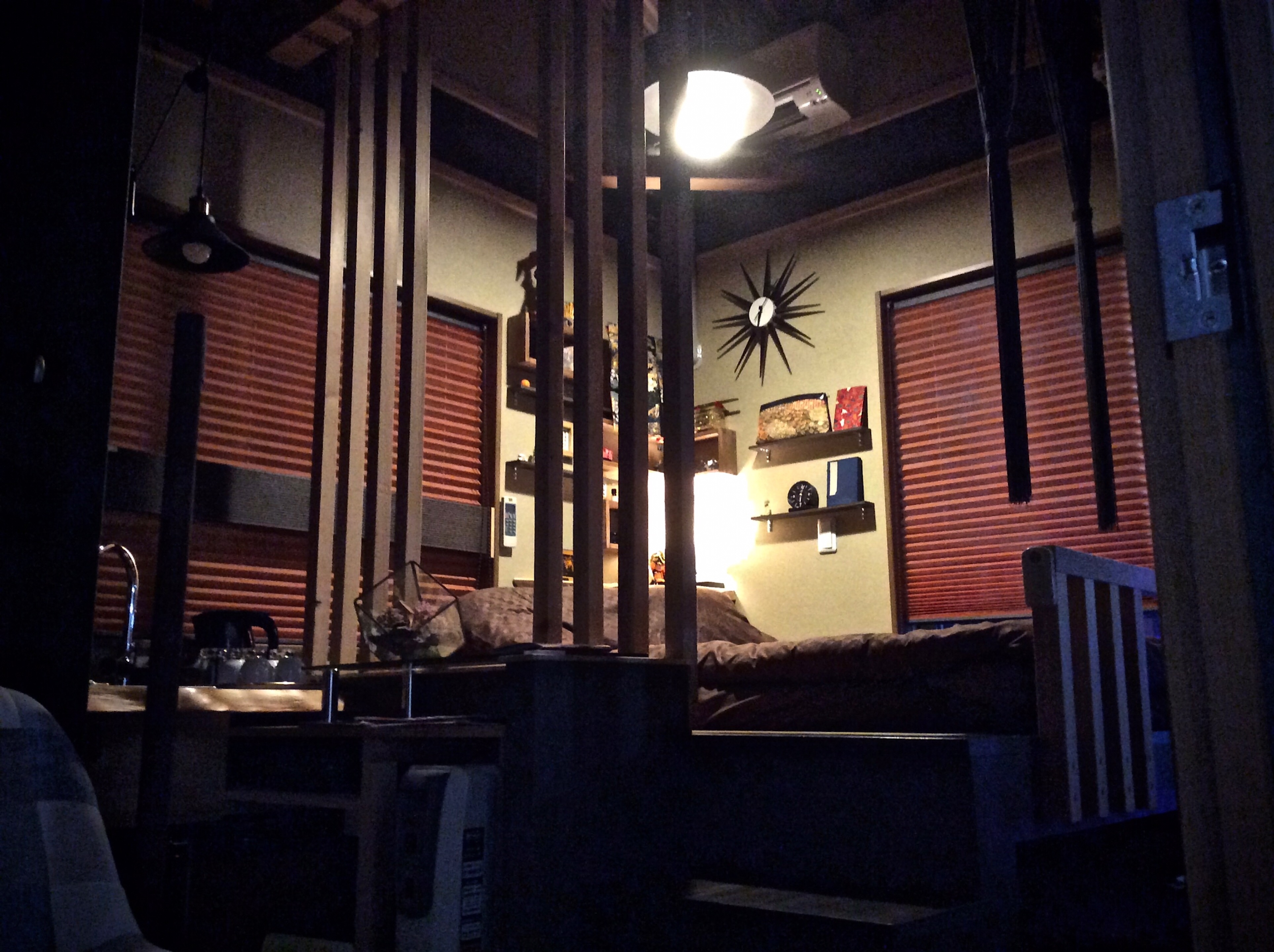Shikkoku-Ma: Phòng 203: Phòng Tatami có sàn nâng: Phòng khách