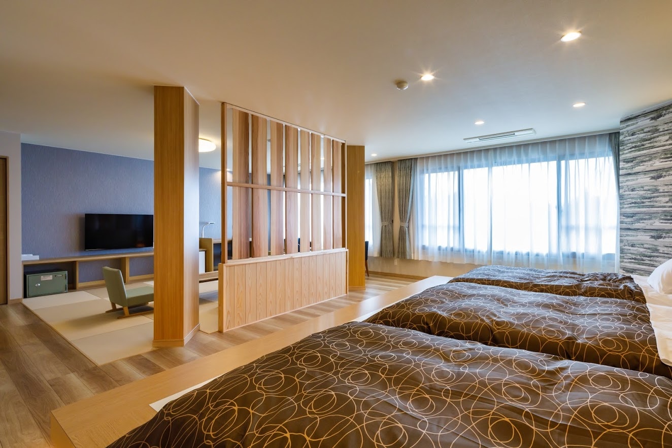 Premium Japanese and Western room