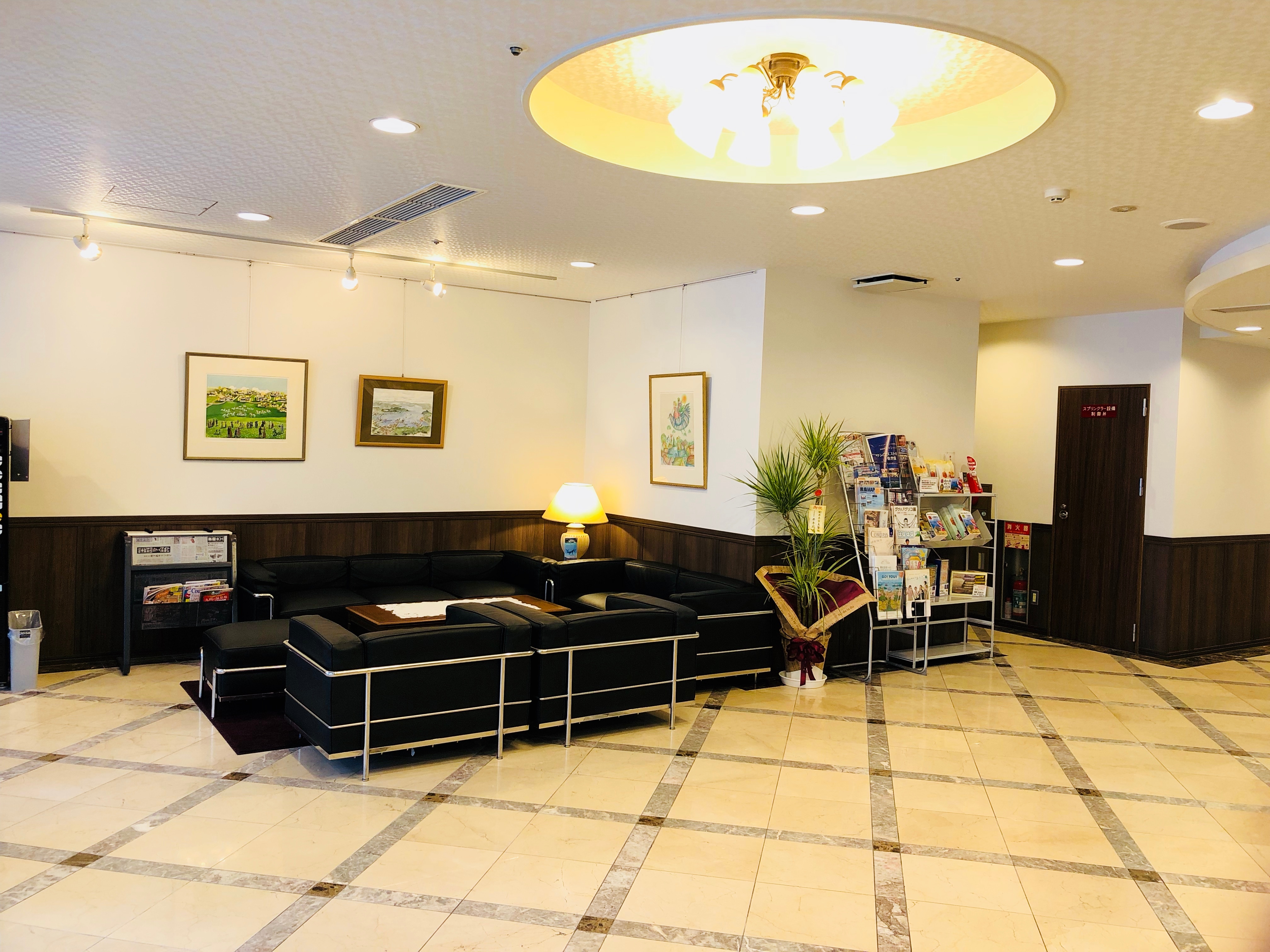 Sunwest Hotel Lobby