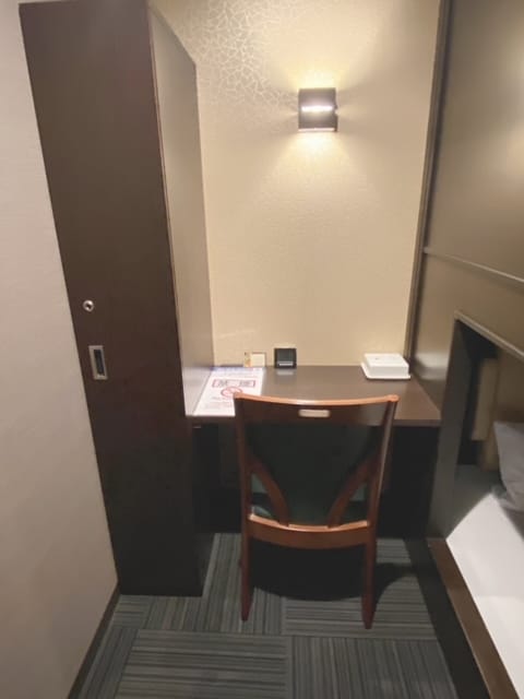 Loại cabin (hình ảnh là cabin dành cho nam)