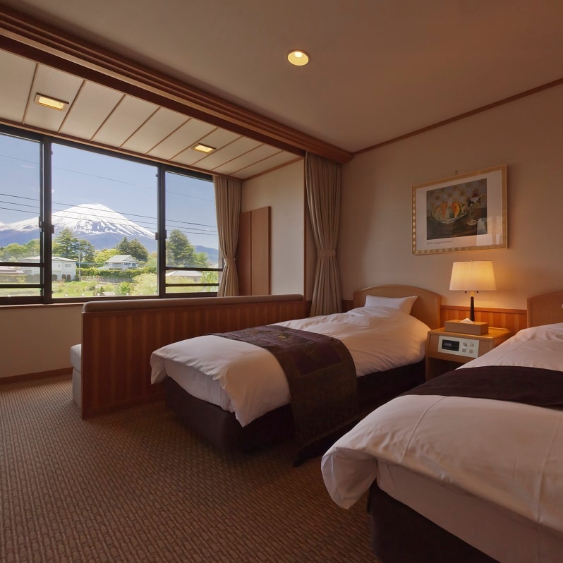 [Main Building] 3F Universal Japanese and Western Room