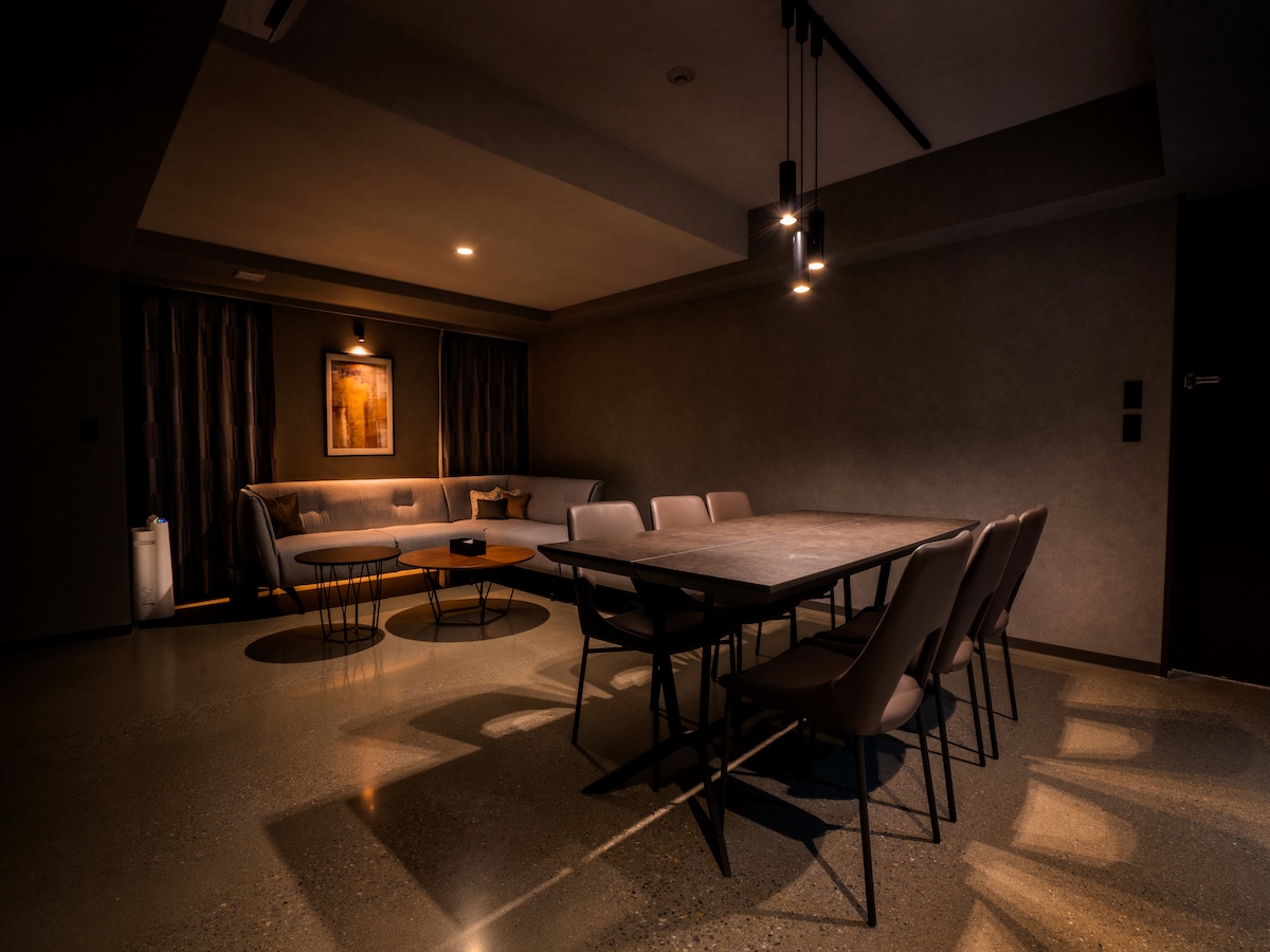 Landor Deluxe Suite