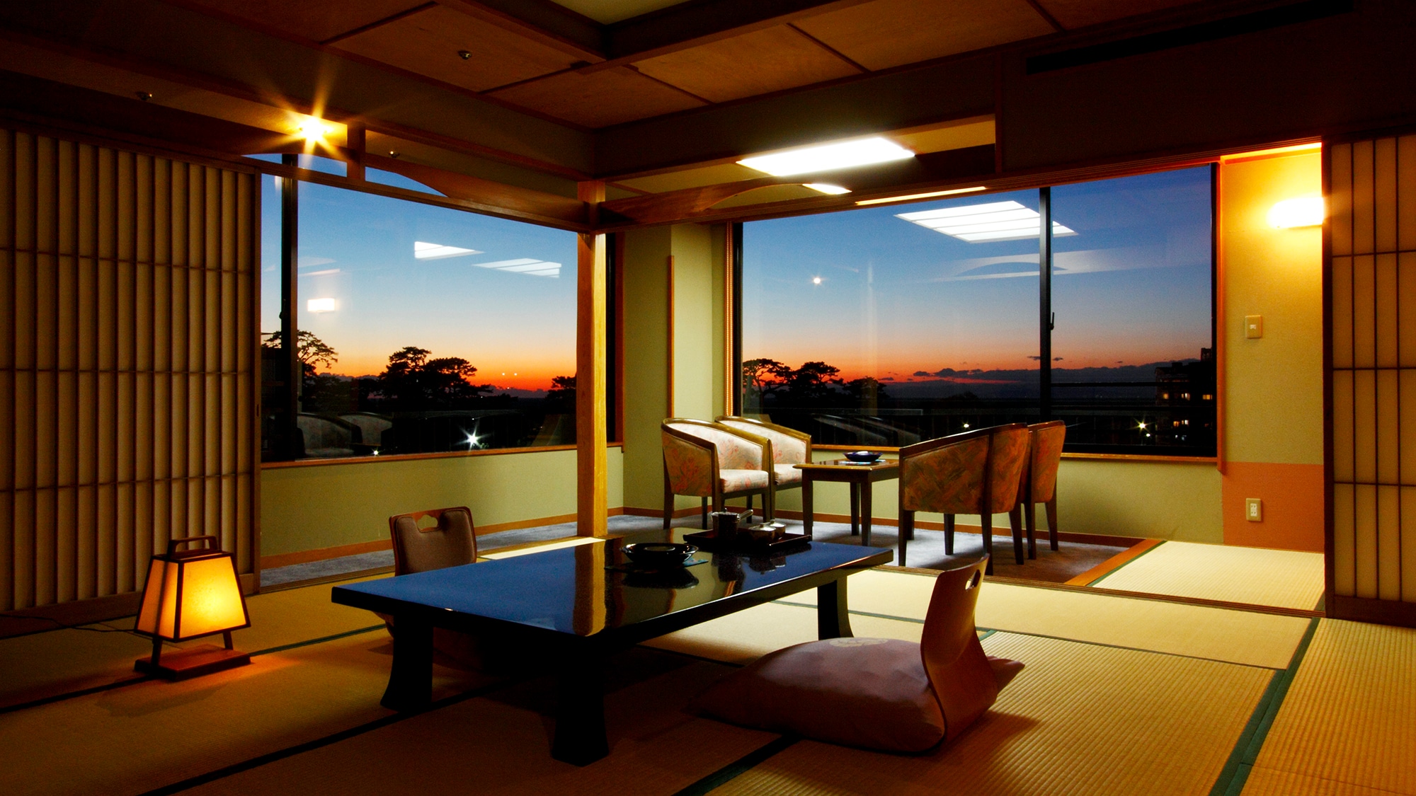 Semi-special room