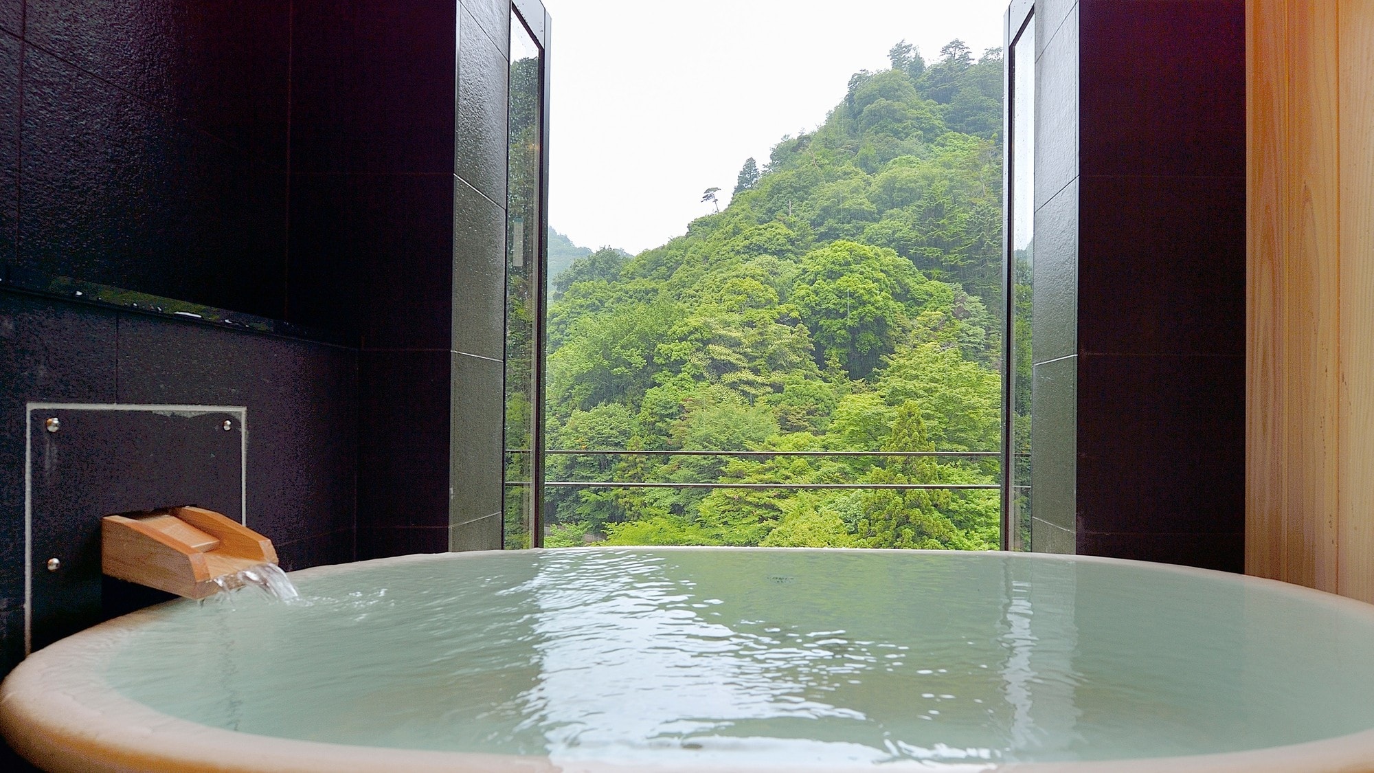 Kamar Bergaya Jepang-Barat di Lantai Atas "Taisho Romance" dengan Kamar Mandi Terbuka (Kamar 801)