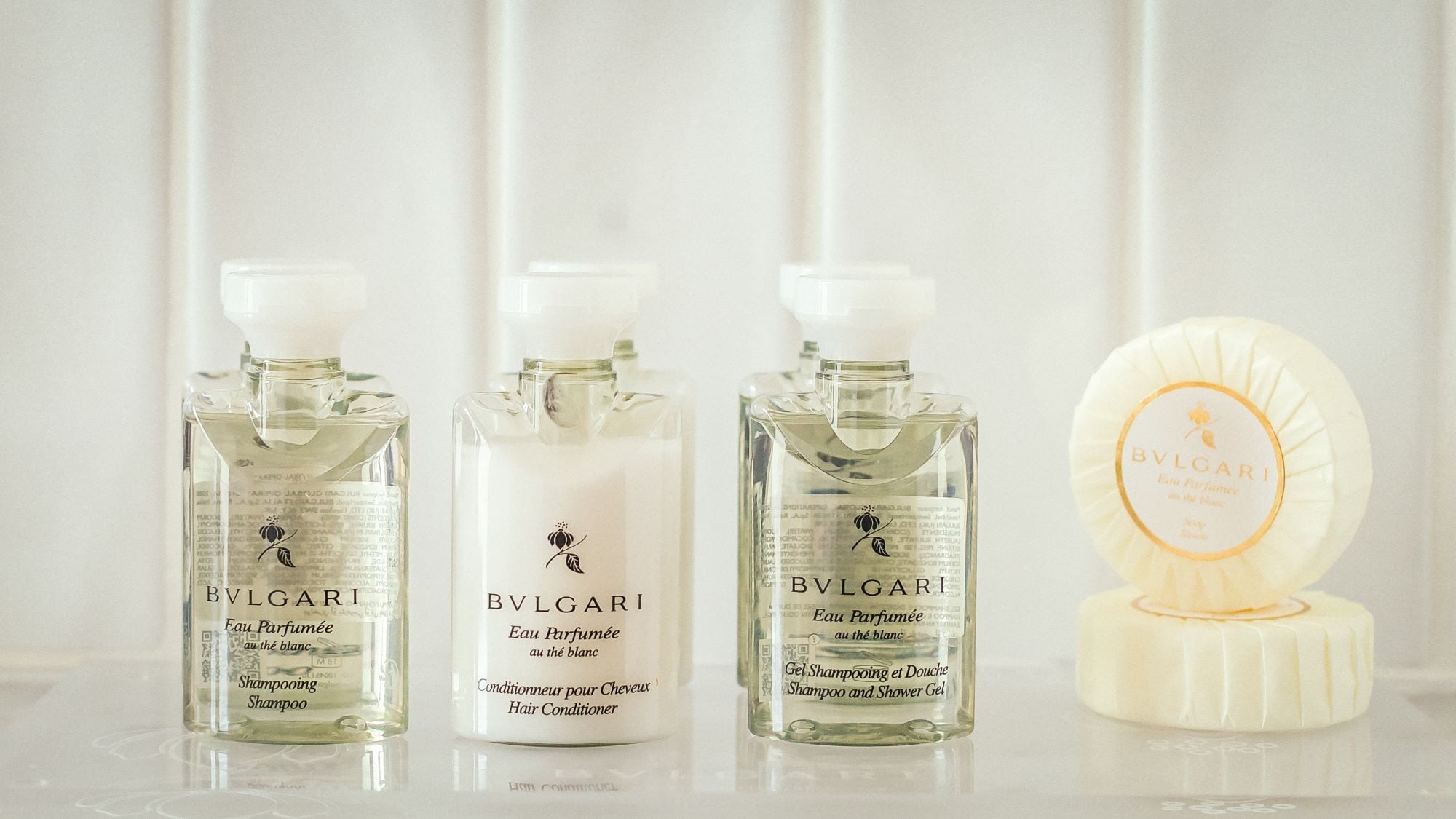 Ocean-view room amenities