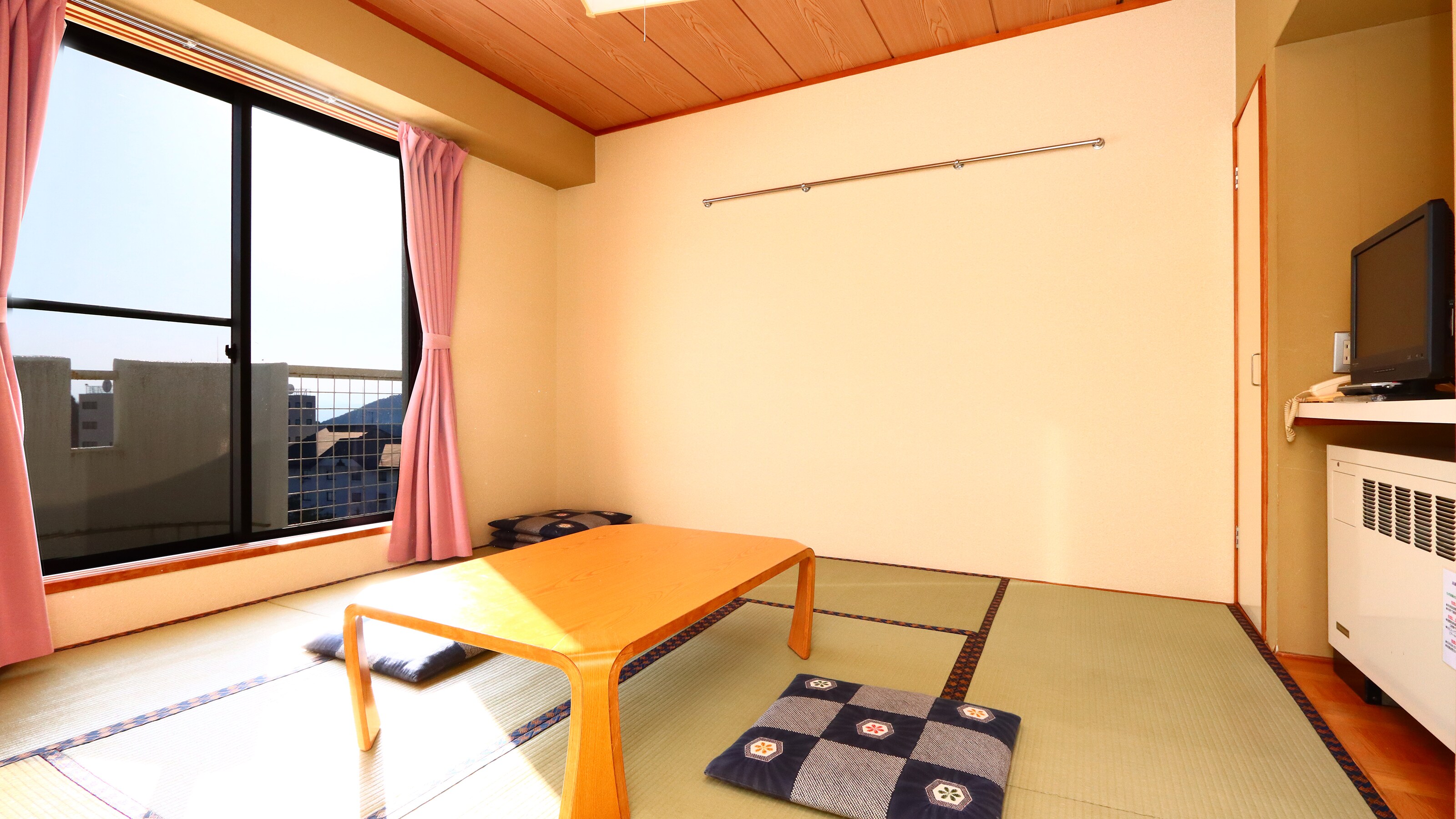 [景觀優美的日式房間，附衛生間]