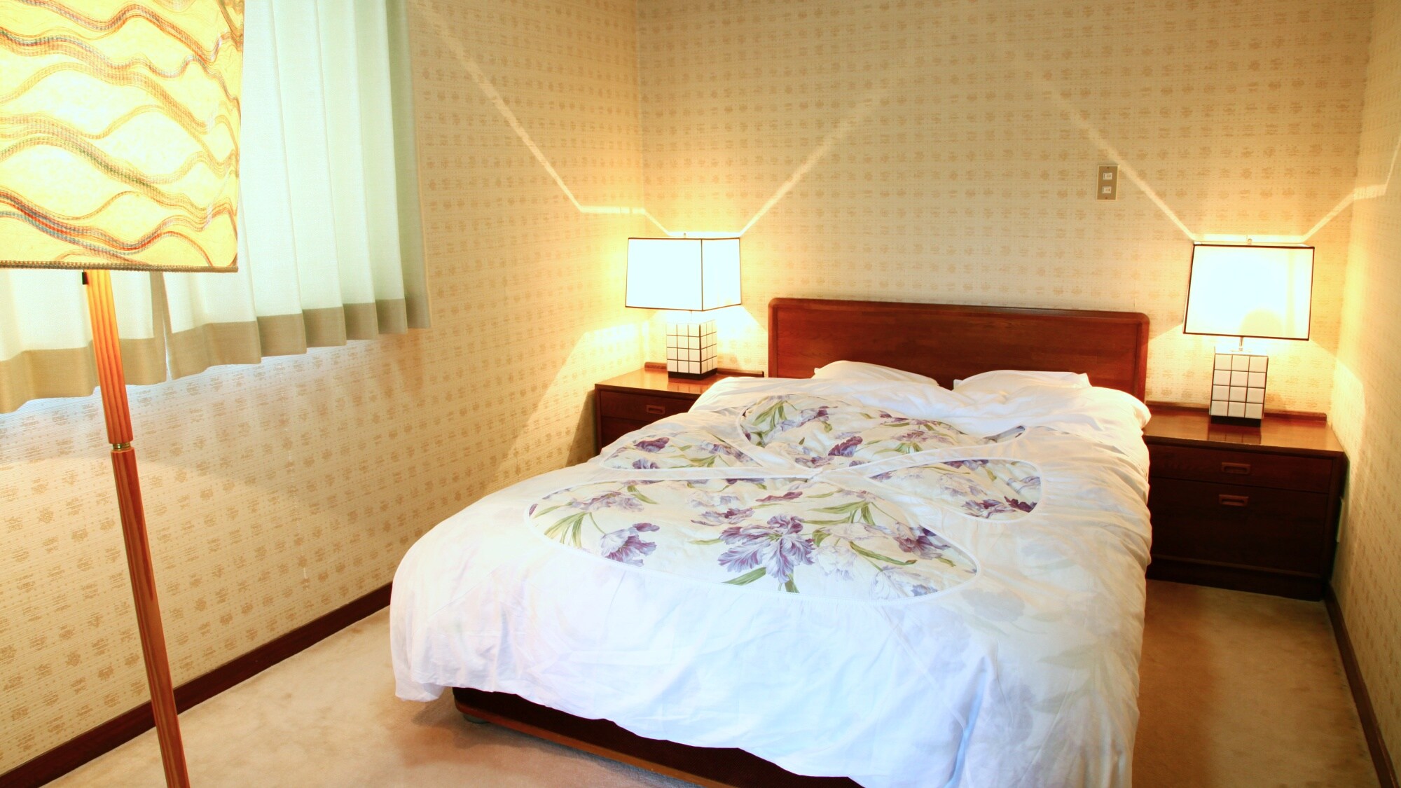 [Special room away] Guntake: Japanese-style room 12.5 tatami mats / double bedroom [Capacity] 2-5 people