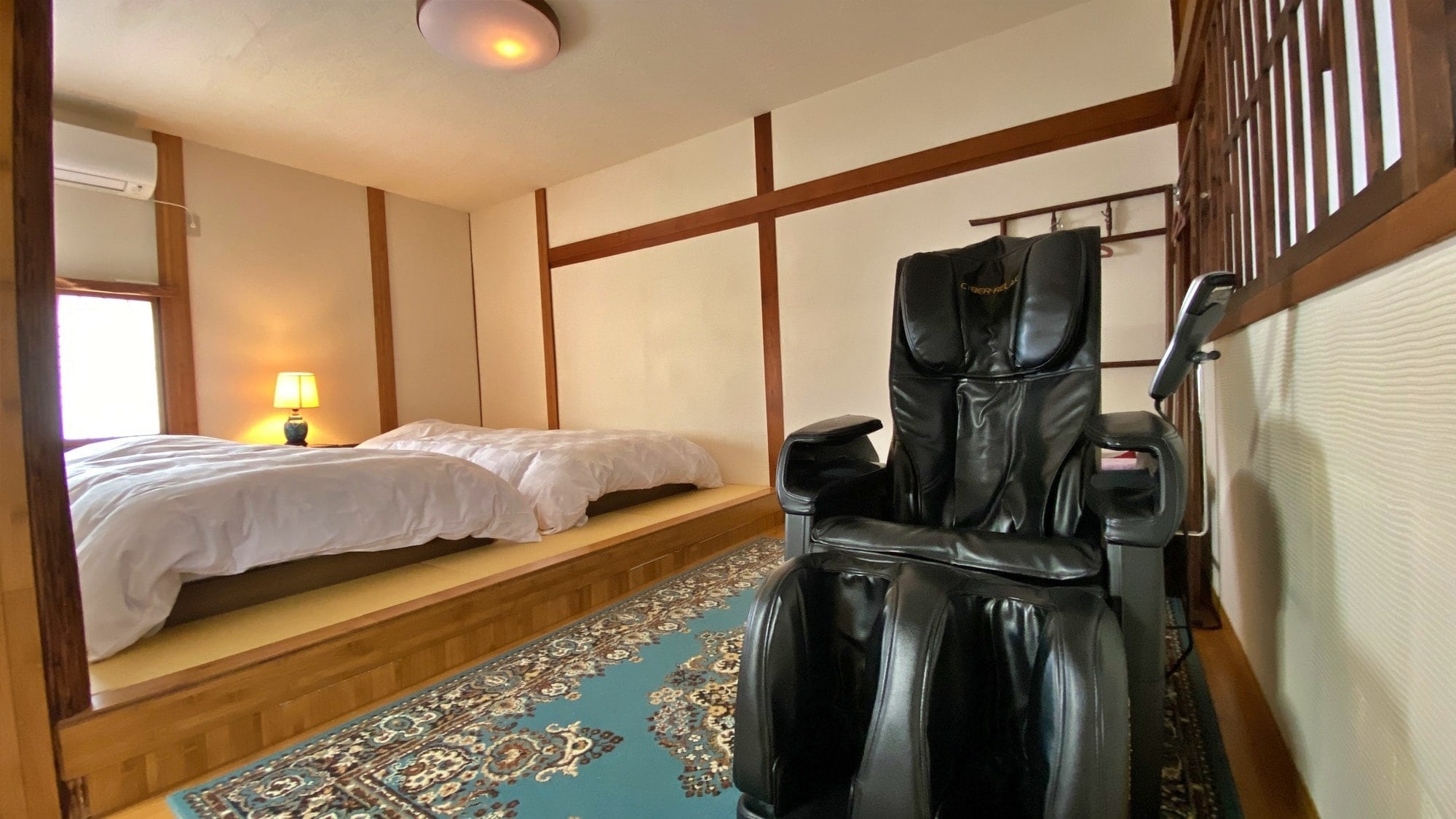 [Kyoto style/wooden house] Special room | 8 tatami mats + bedroom + massage machine