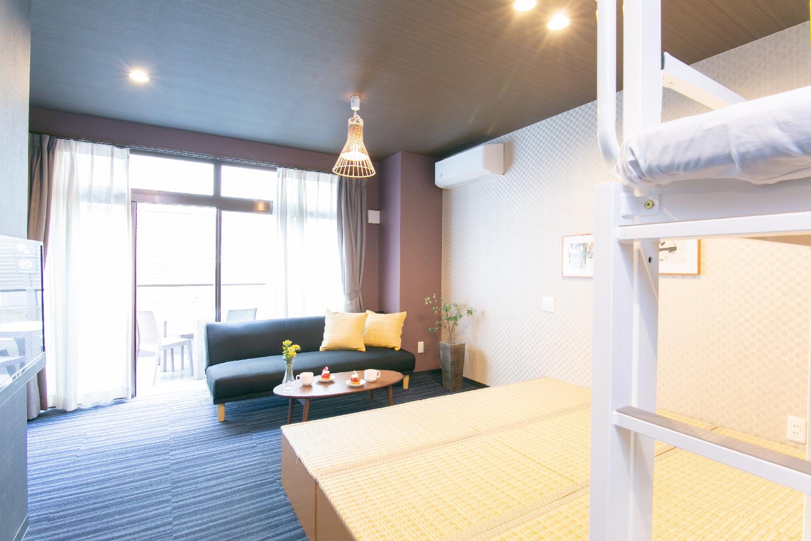 Bunk bed room with terrace