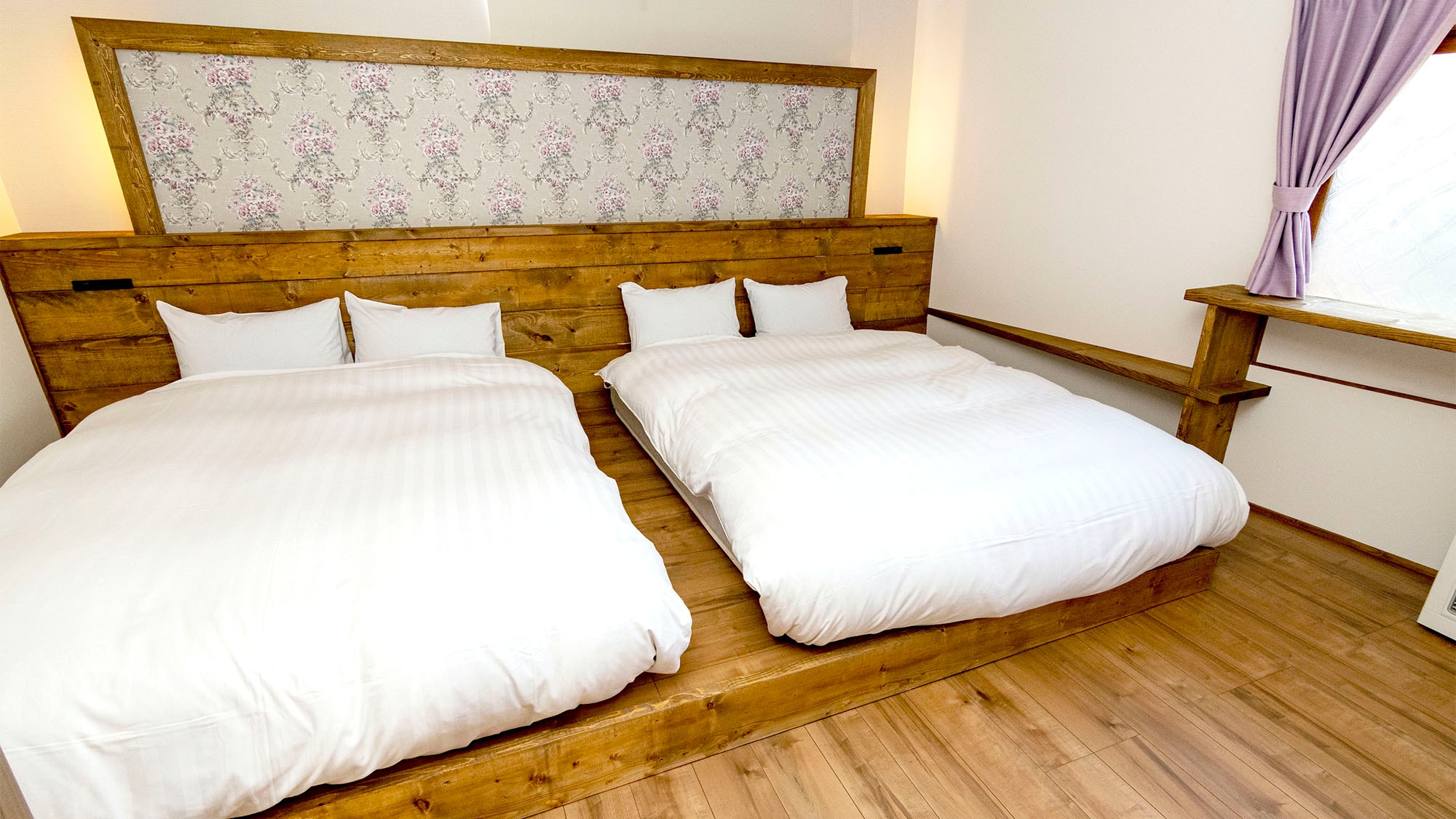 ・ <Room for 6 people> A comfortable bed will heal your daily fatigue.