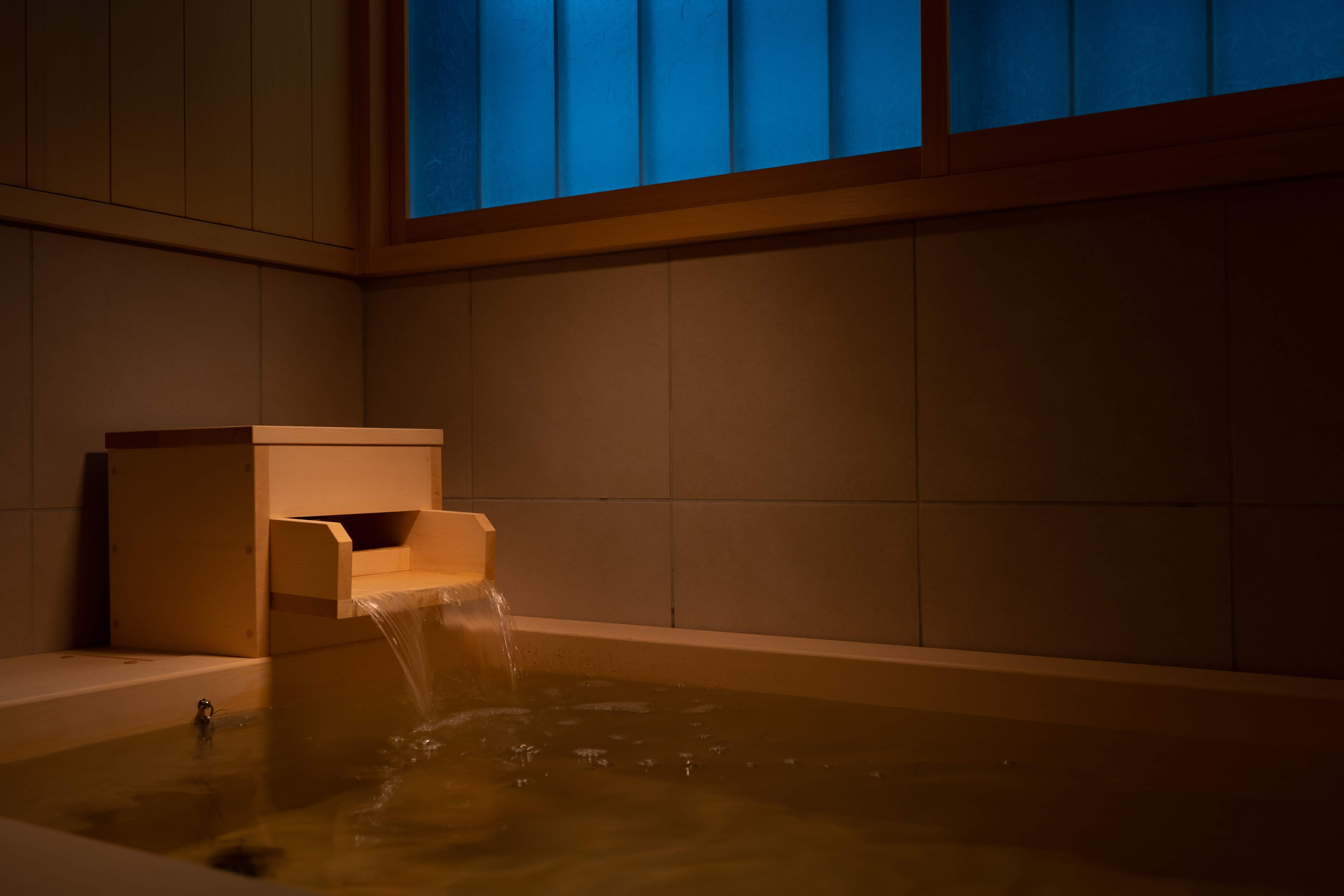Standard room cypress bath