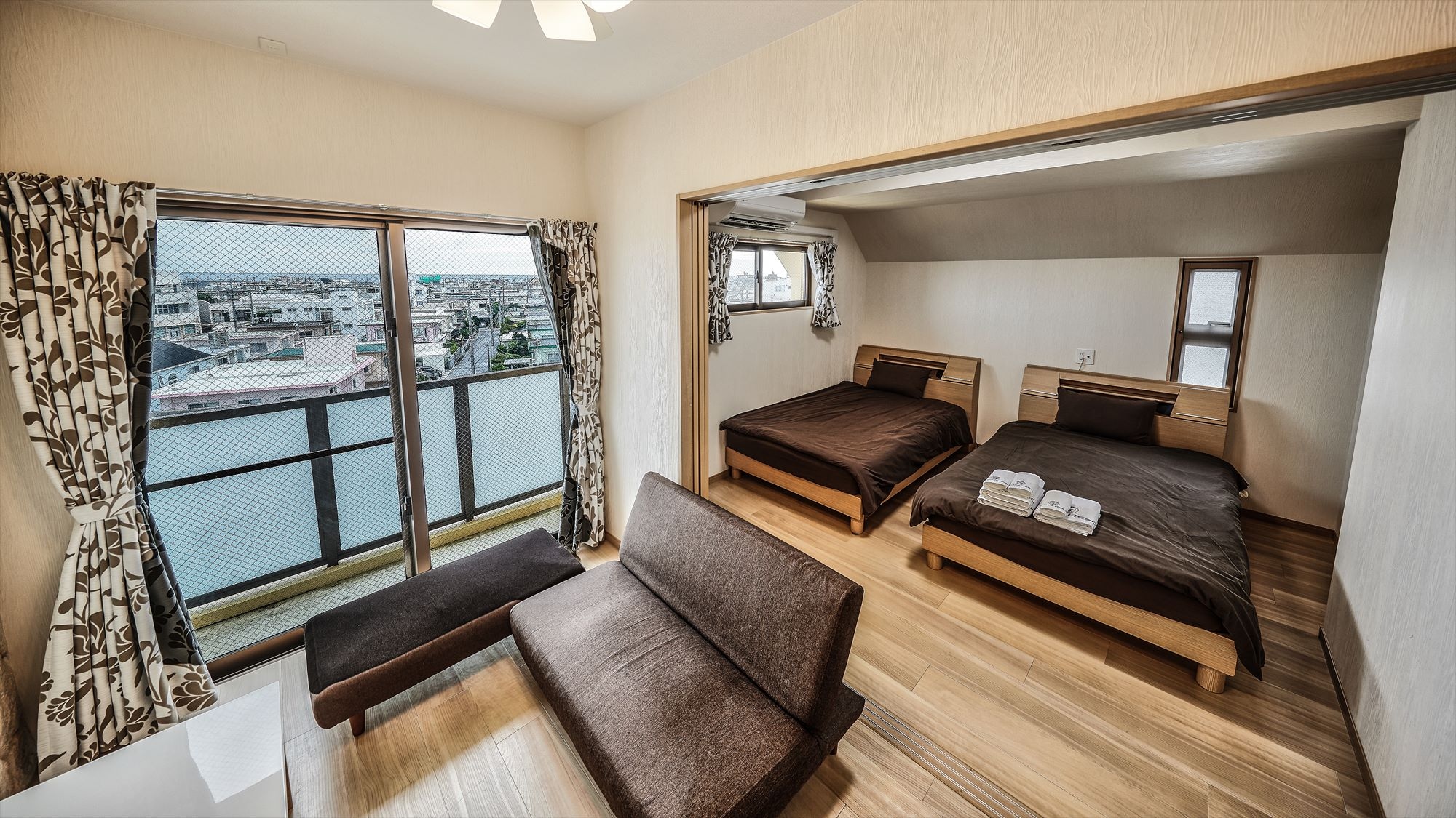 [1LDK] Living room & bedroom