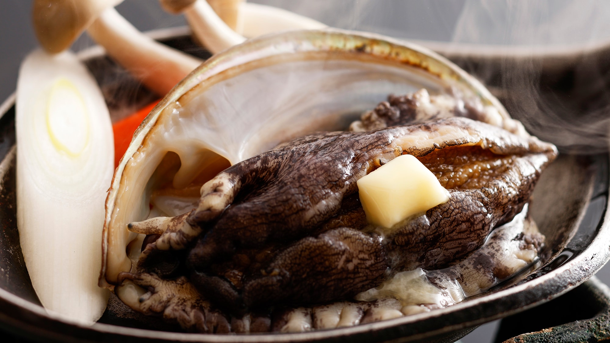 [Abalon Teppanyaki] Món ăn kinh điển cho chuyến đi suối nước nóng.