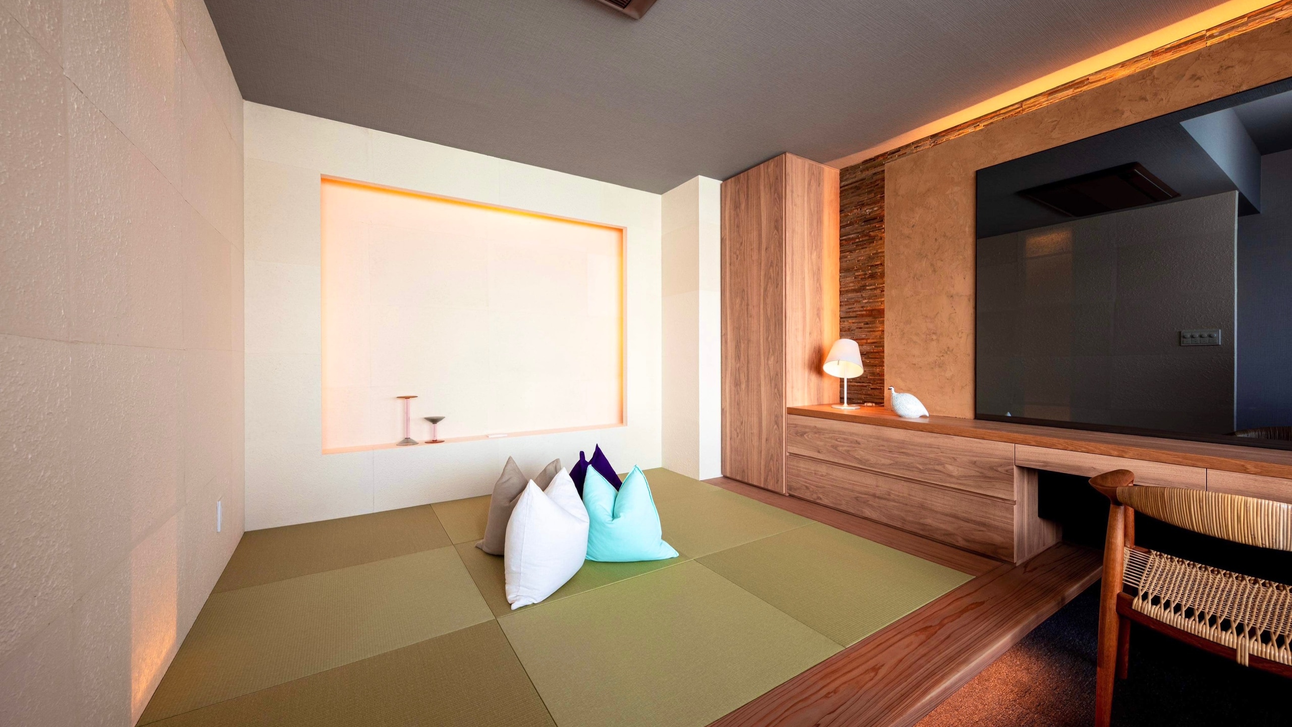 <ห้องแพลตตินั่มสวีท> วิวทะเลแบบพาโนราม่า / พร้อมอ่างอาบน้ำกึ่งเปิดโล่ง [501]
