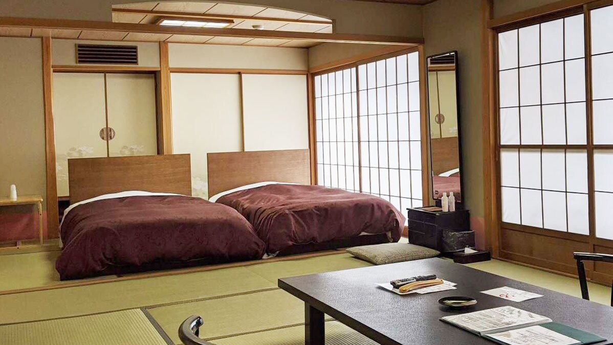 Annex "Shiki" special room (twin beds) / Annex "Shiki" is a luxurious, authentic Japanese-style building. (Example guest room)