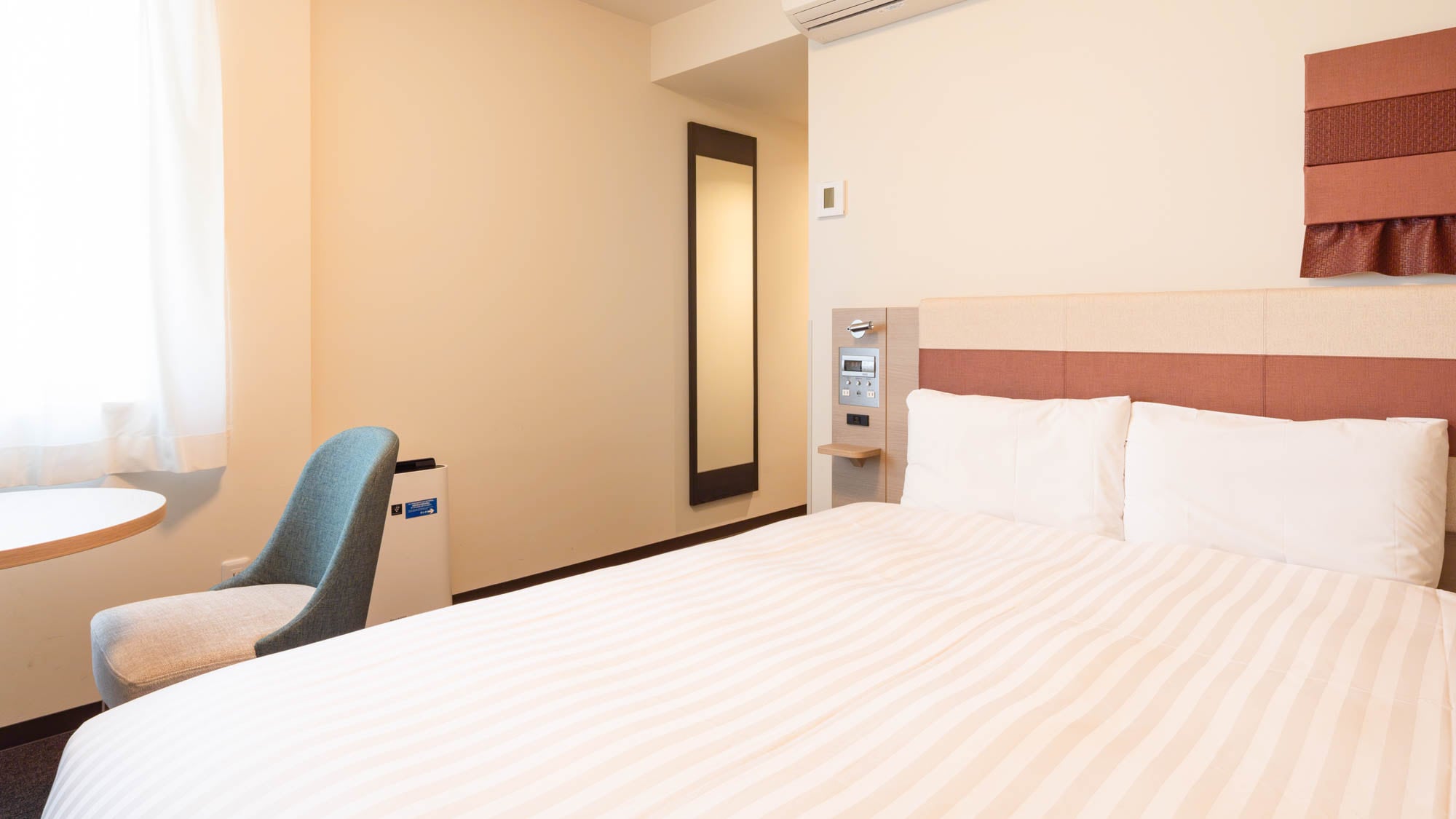 [Queen Economy] Example of a guest room