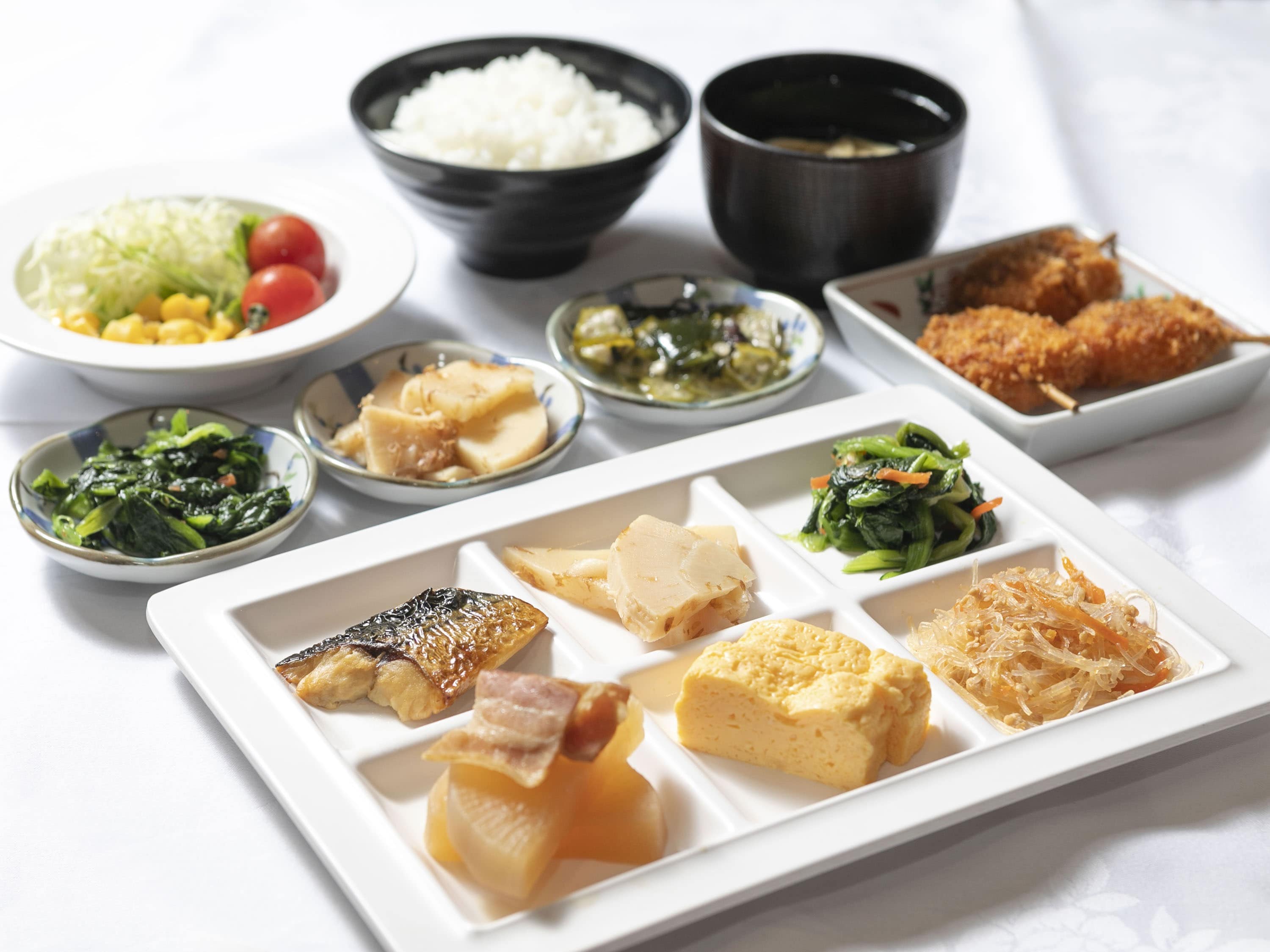 Brunch（早餐）自助餐（照片为示例）