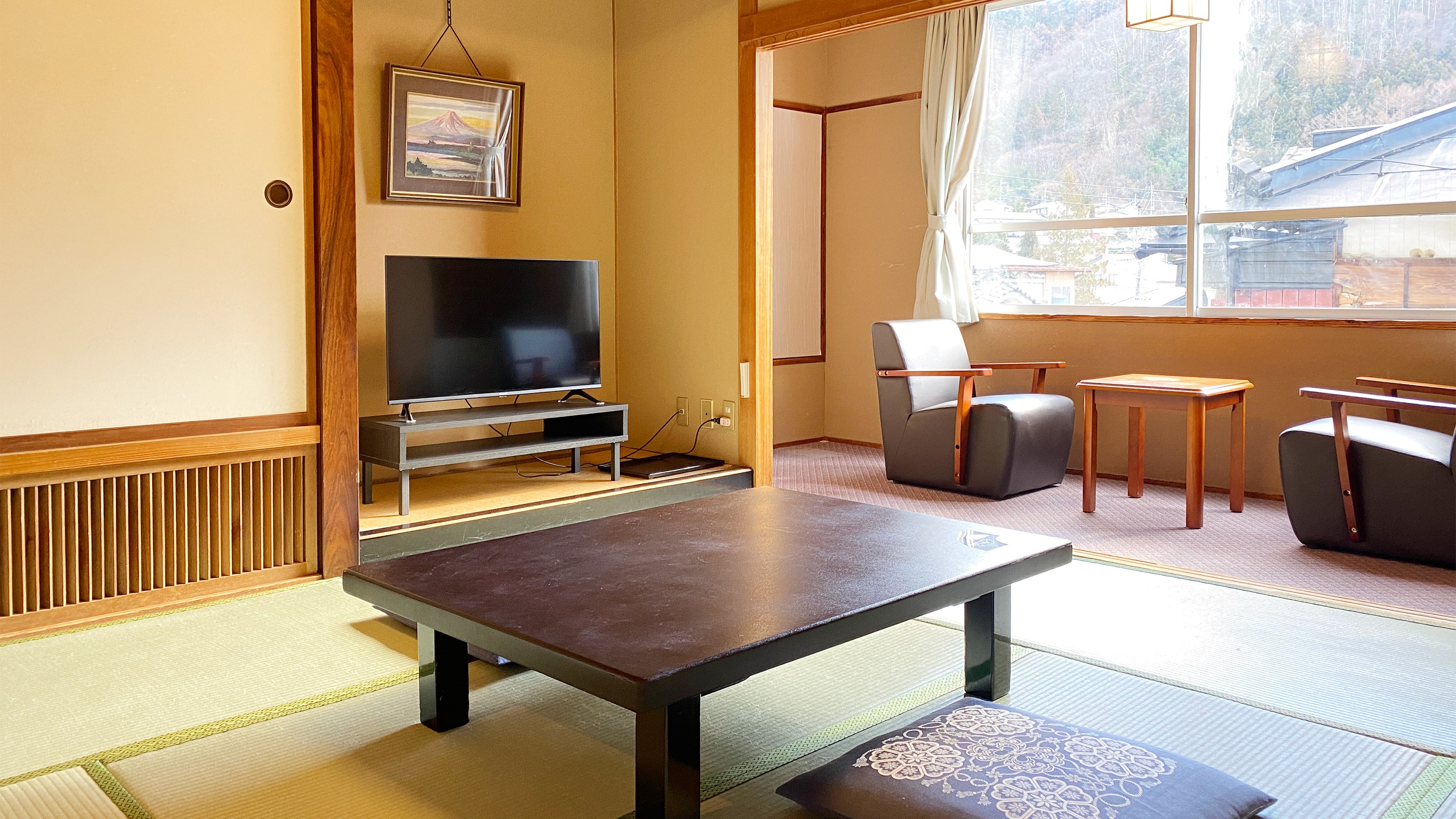 Phòng kiểu Nhật (8 chiếu tatami) (ví dụ)
