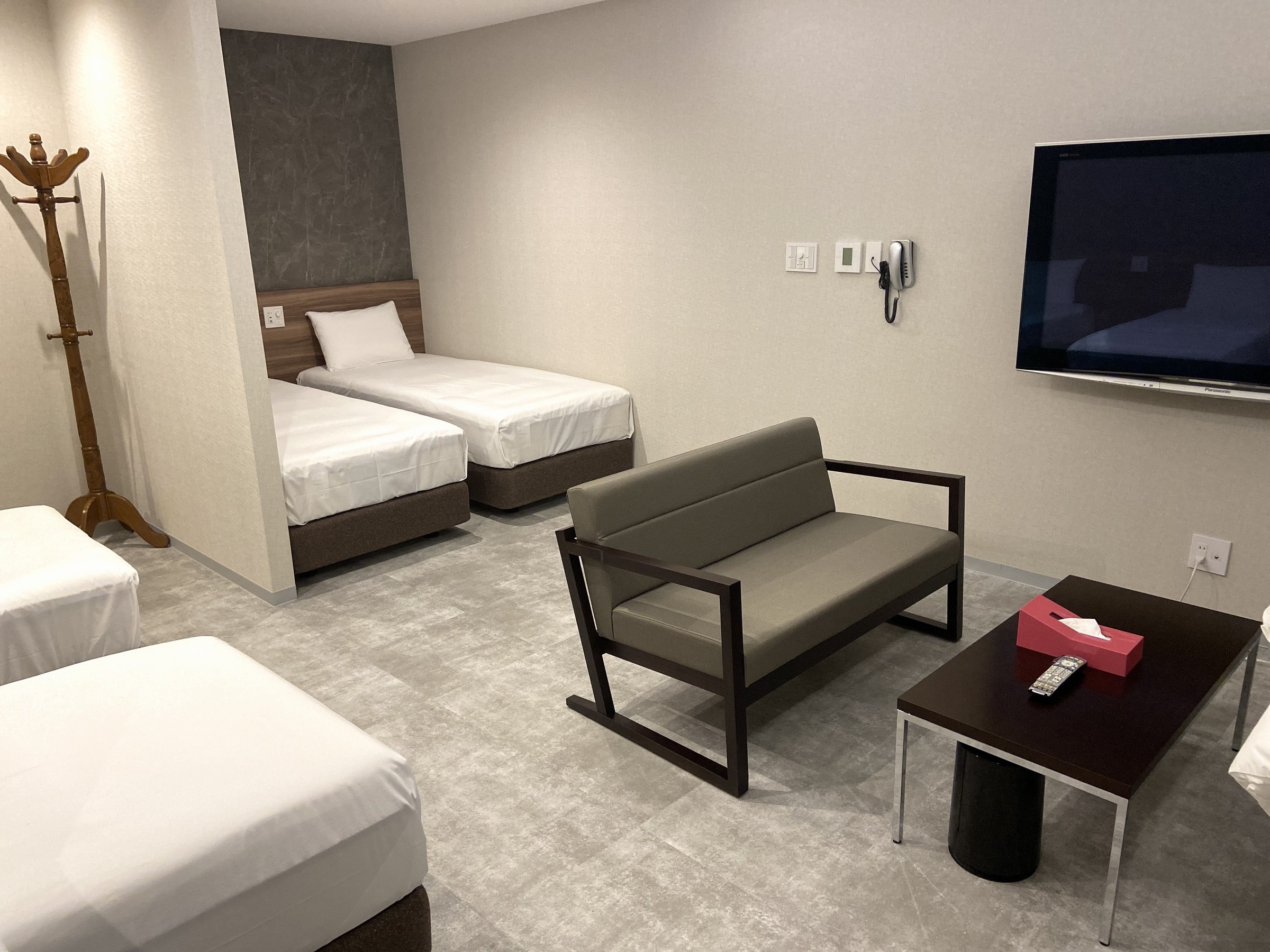 Suite room (force)