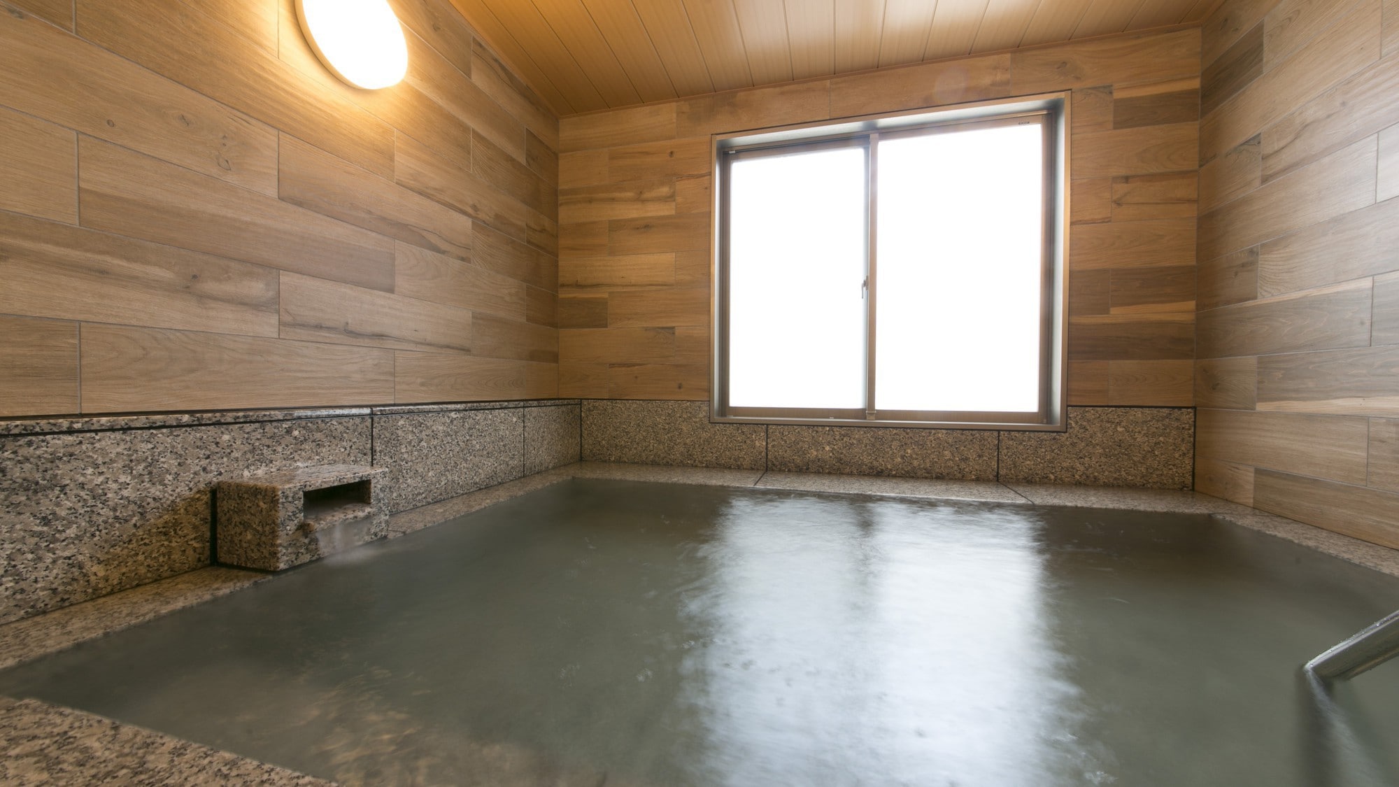 Opened in March 2018 Large public bath: Women's bath