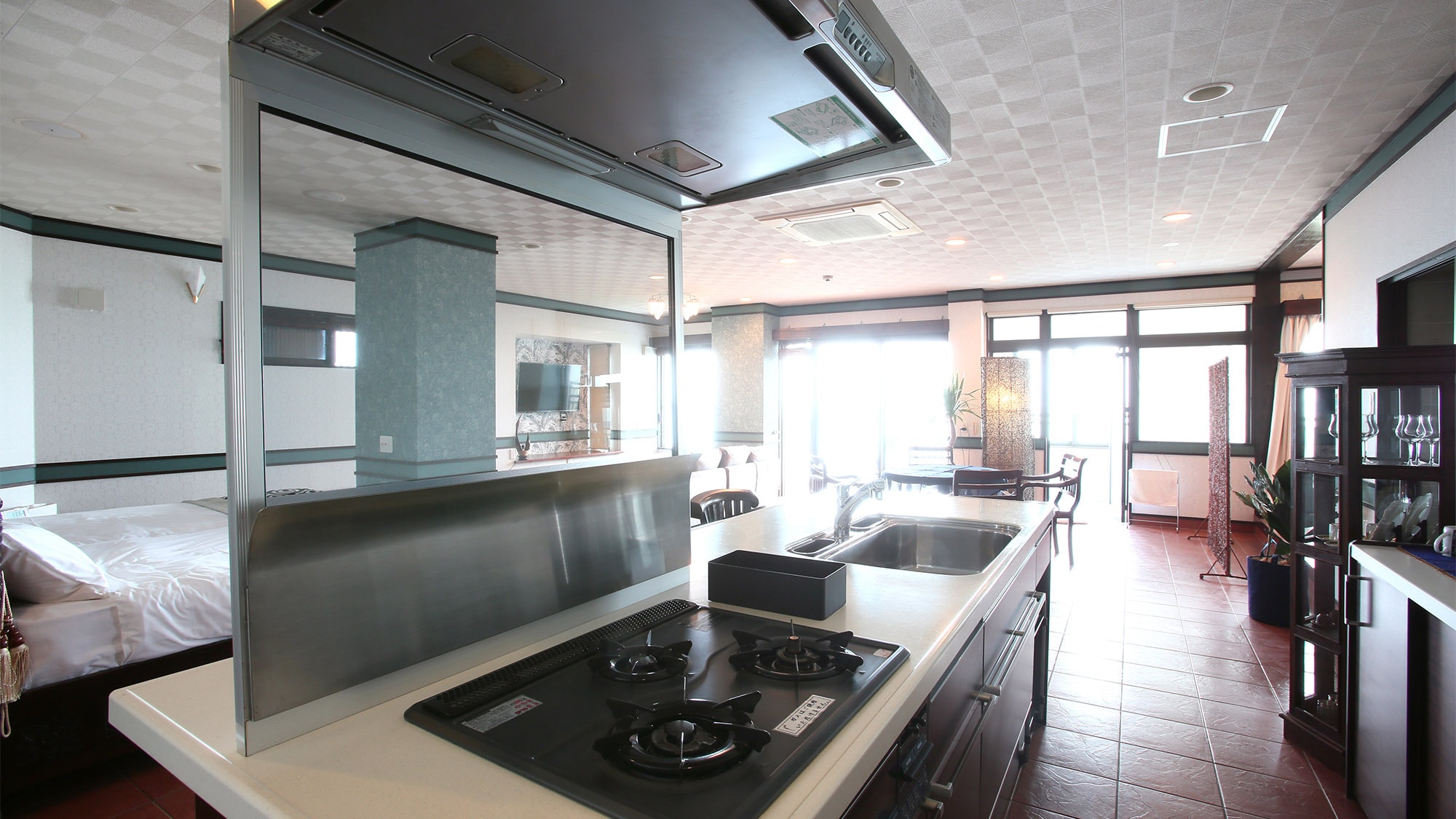 ・＜Suite Room Murikabushi＞You can cook easily in the kitchen! ※Gas stove cannot be used