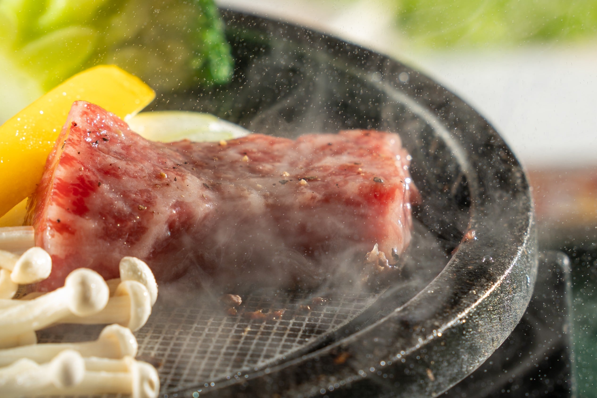 [Teppanyaki dengan daging sapi lokal]