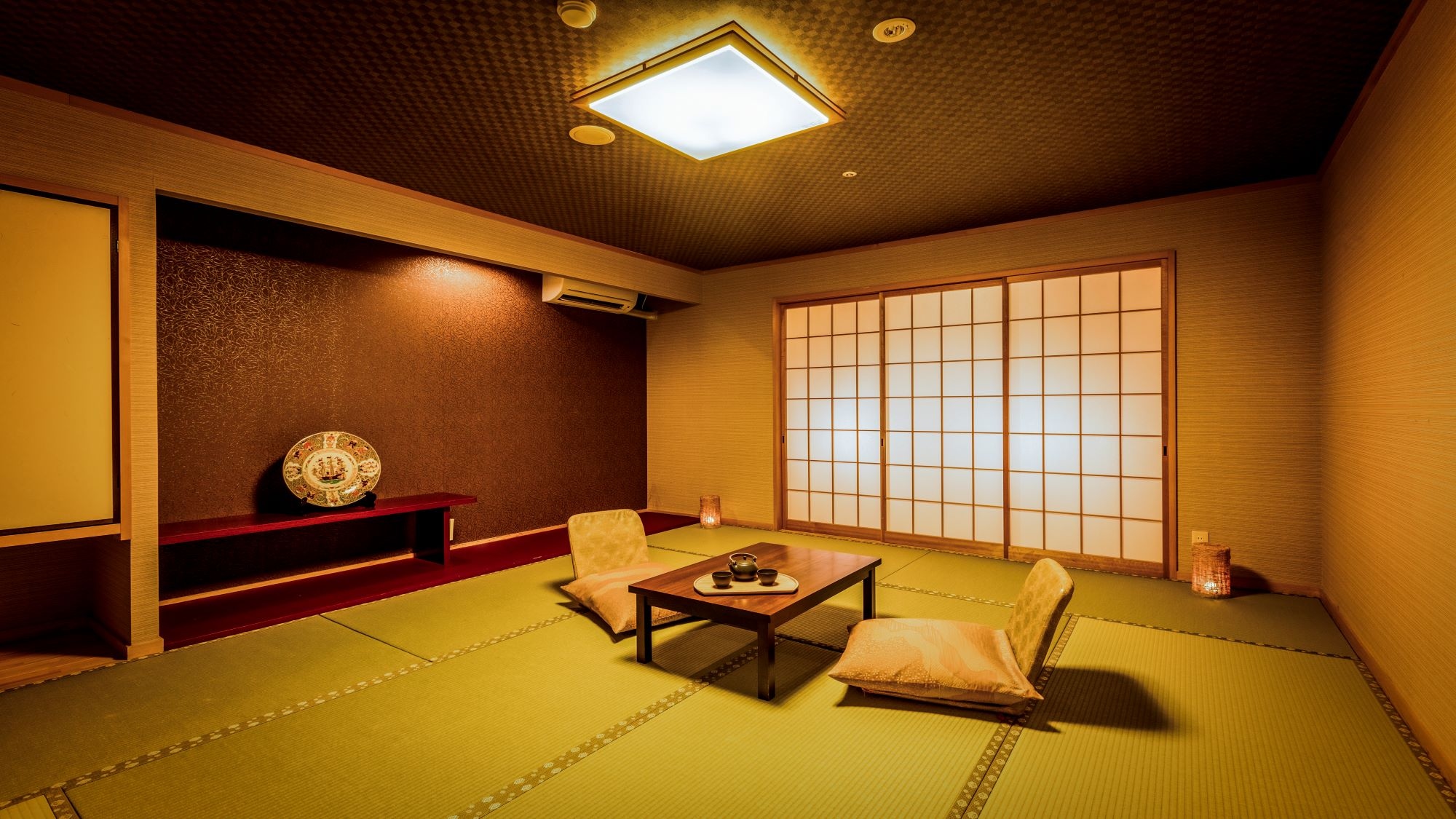 Standard Japanese-style room (poolside) *Example of a guest room