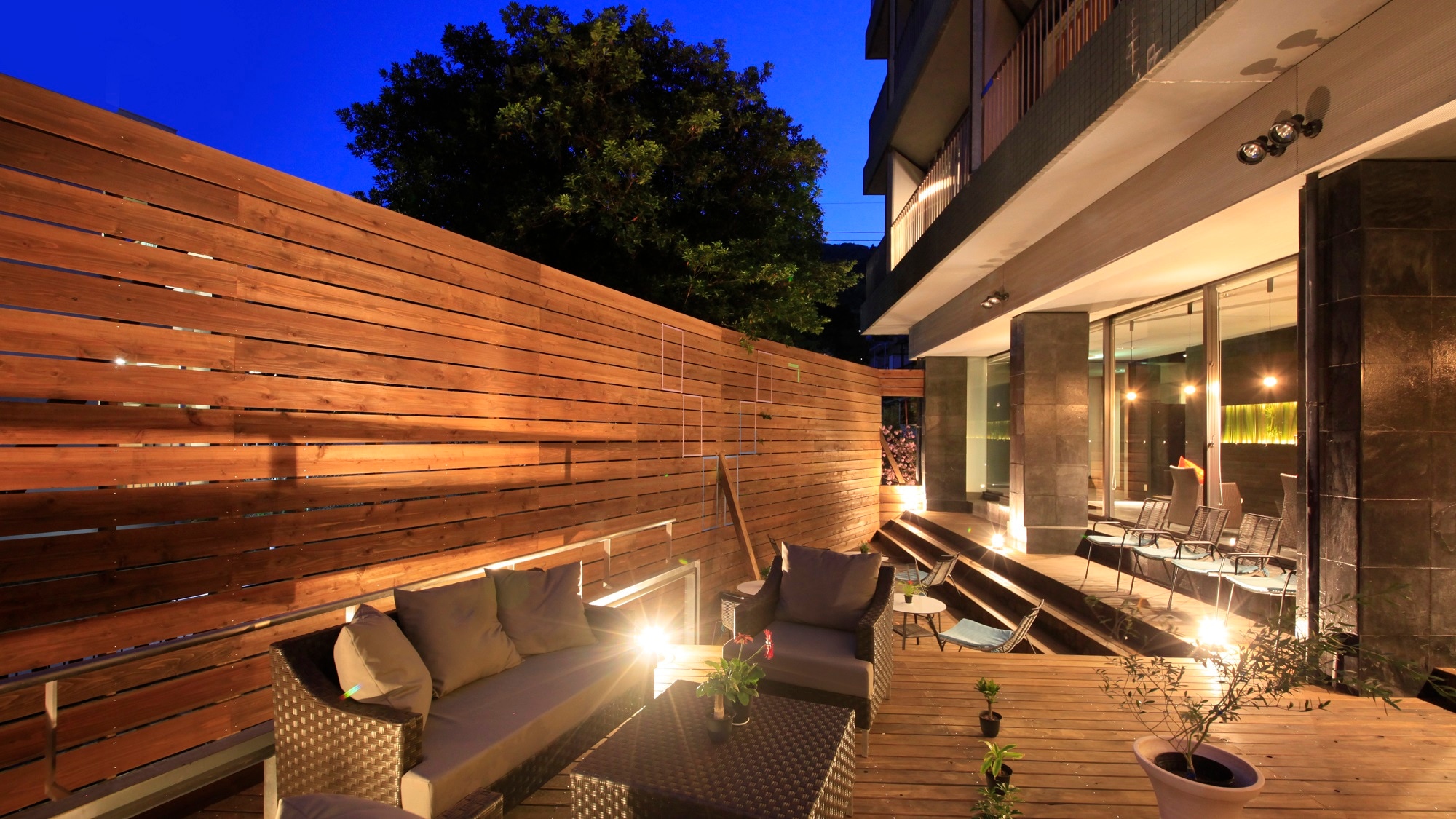 [Restaurant terrace]