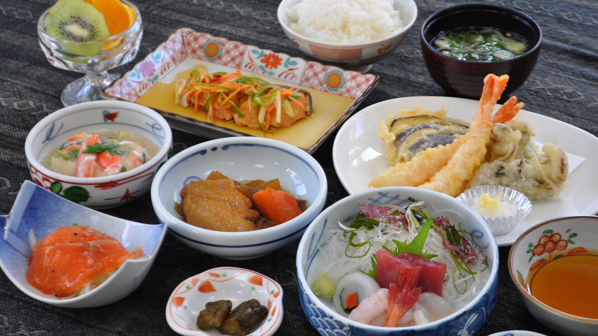 [Supper] A hearty supper specially made by the proprietress.